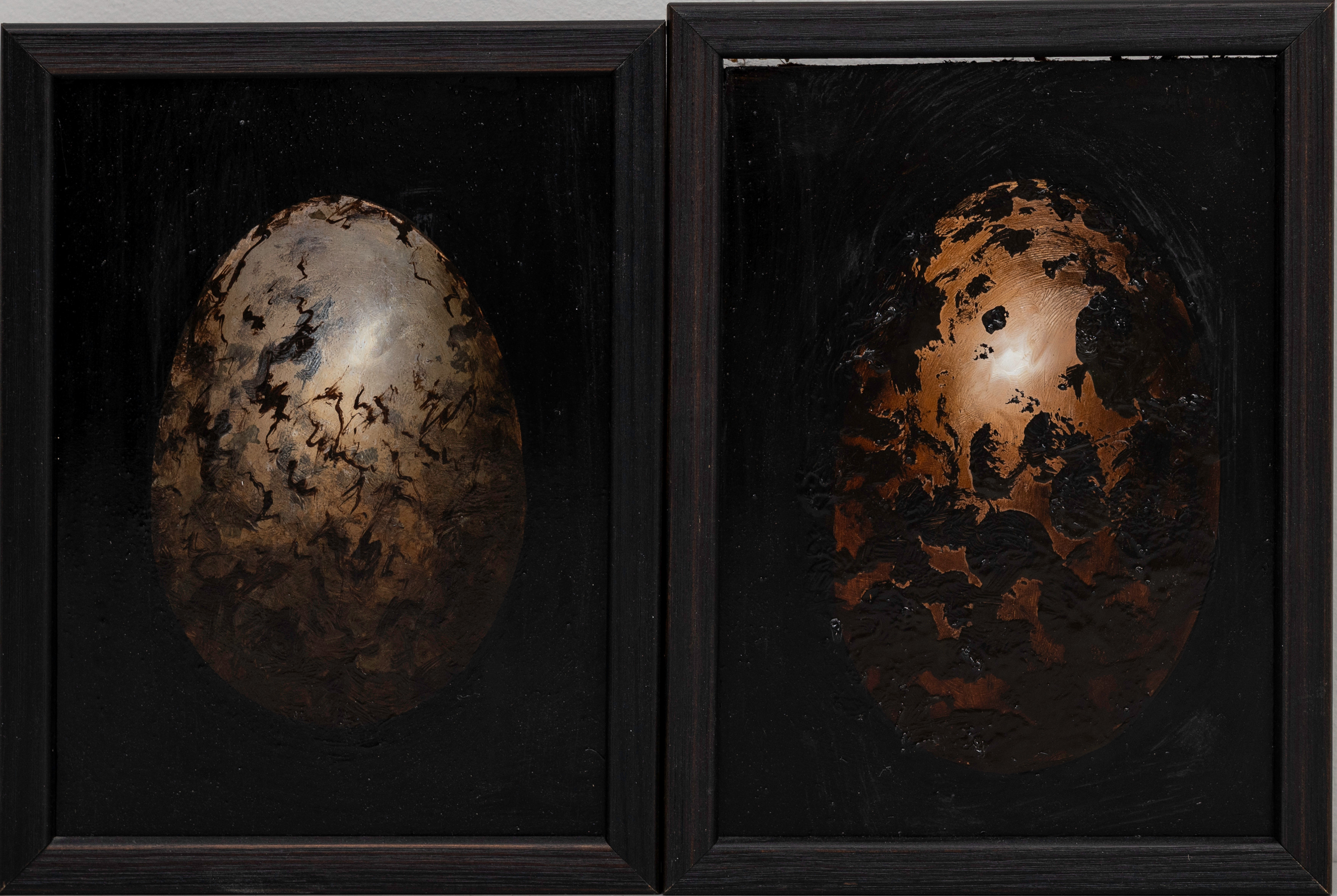 HÅKAN WELIN (1960-). "Fågelägg", 2 st, olja på pannå, signerade à tergo, 1995.