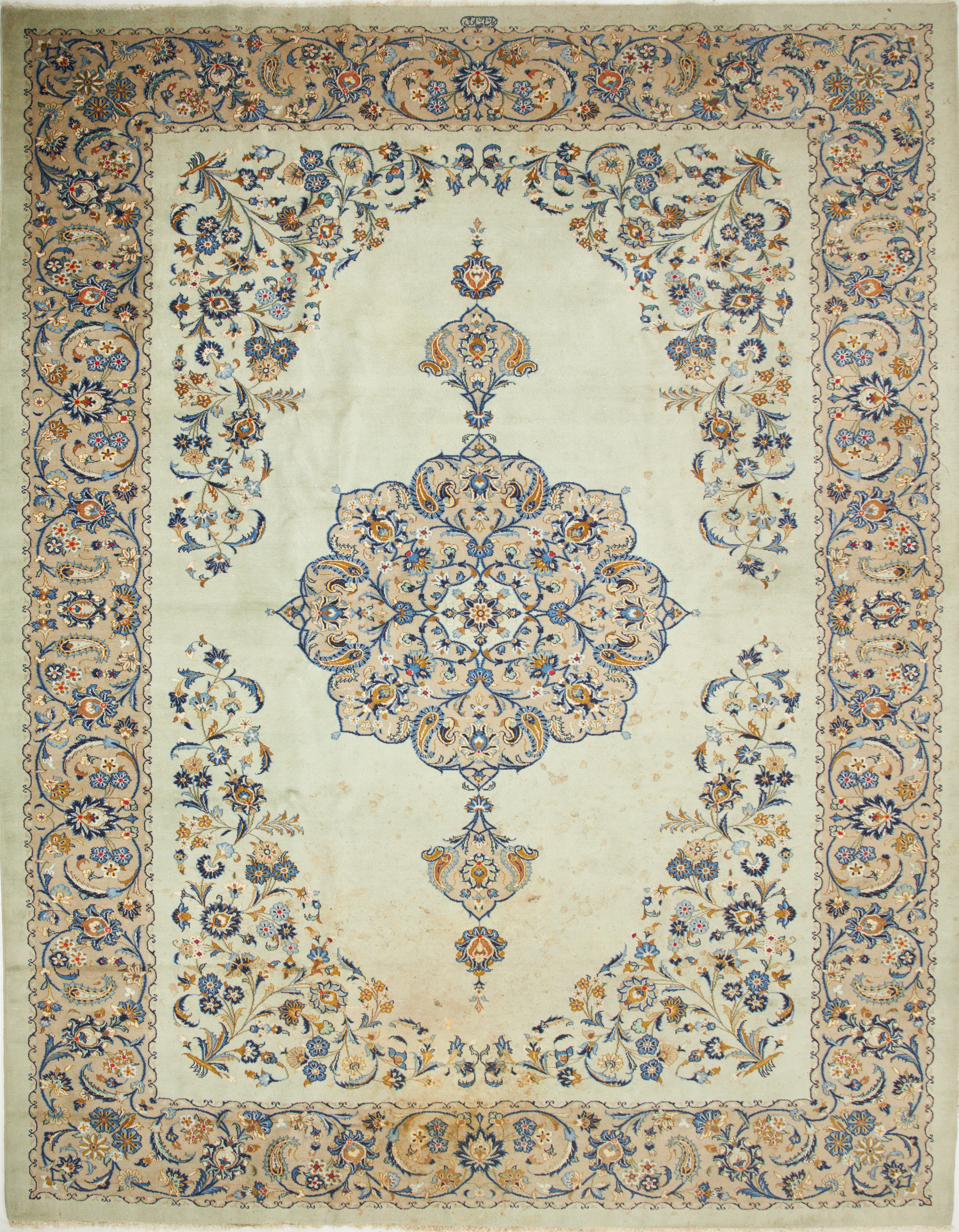 ORIENTMATTA. Keshan, Persien, signerad, ca 415x300 cm.