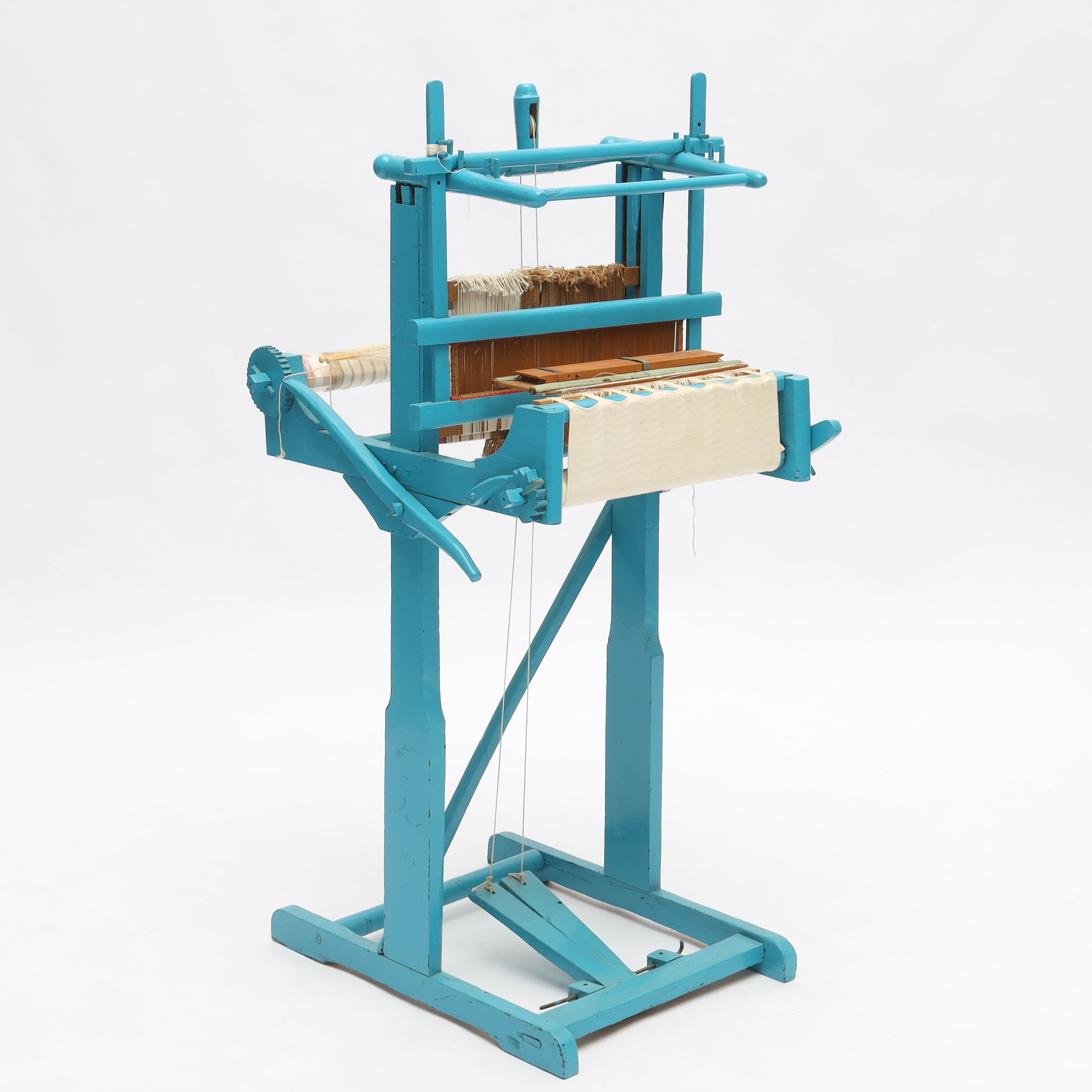 VÄVSTOL, bemålad, 1900-talets första del.