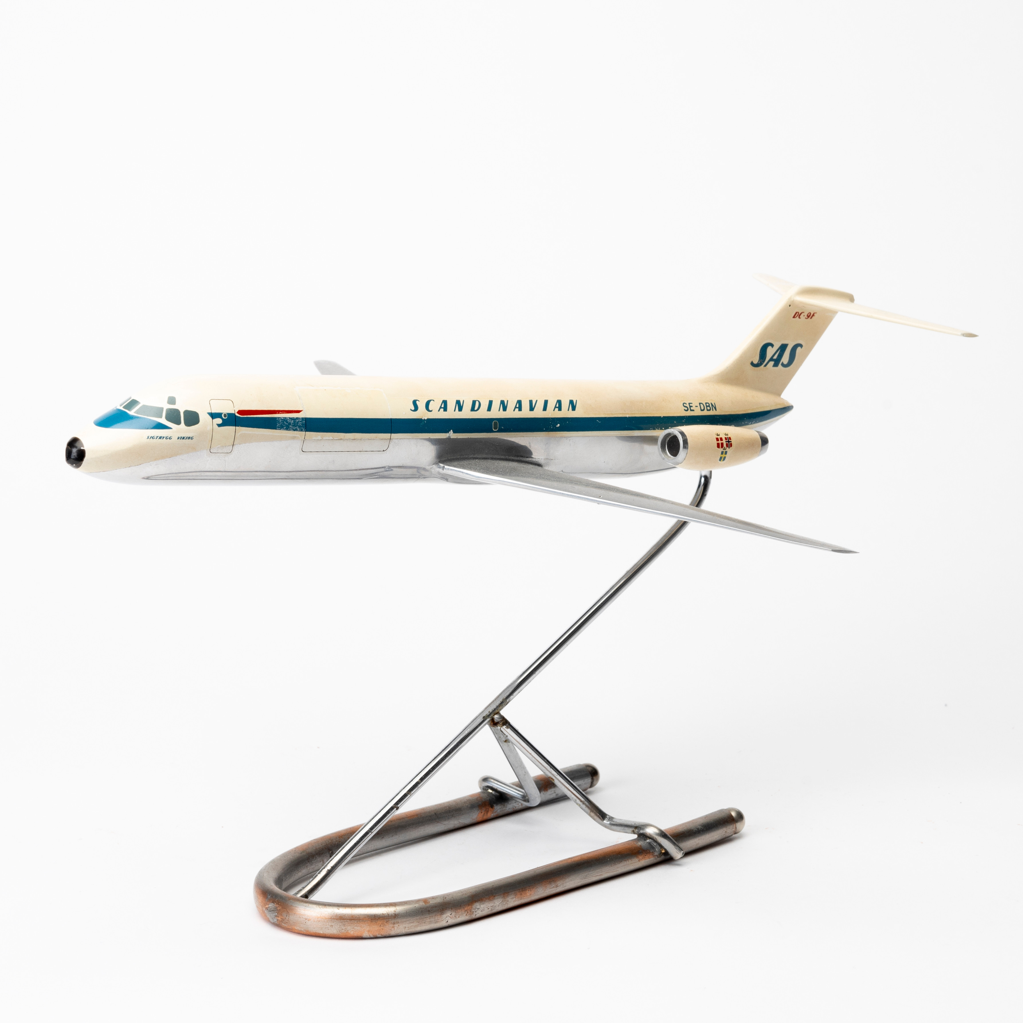 FLYGPLANSMODELL, DC-9F, cargo, A/SFermo Model Factory, Charlottenlund, Danmark. 1960-tal.