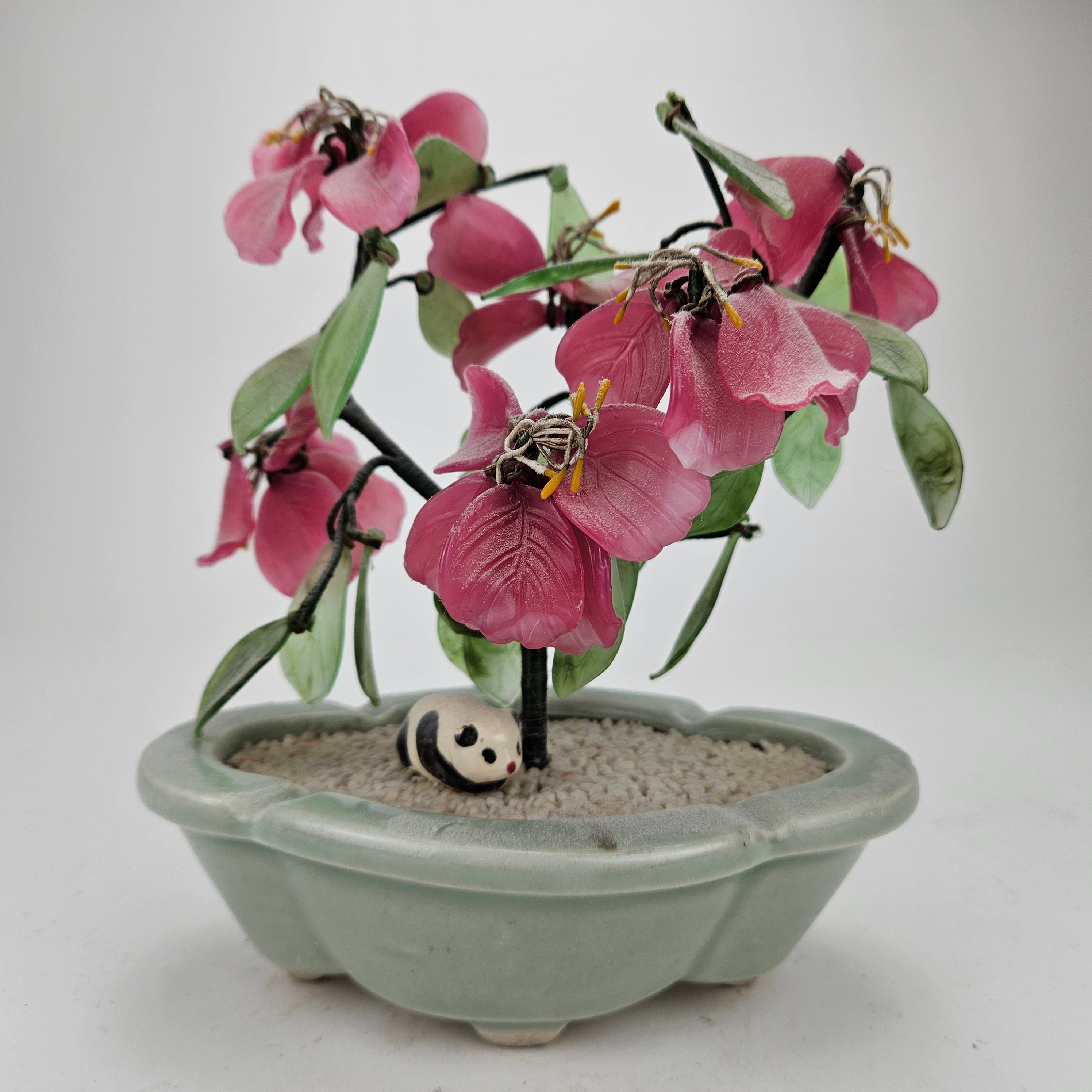 PRYDNADSBLOMMA OCH BORDSDEKORATION, 1900-talets andra hälft.