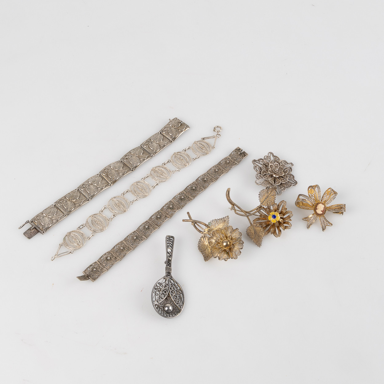 SAMLING FILIGRANSMYCKEN, 8 st. silver.