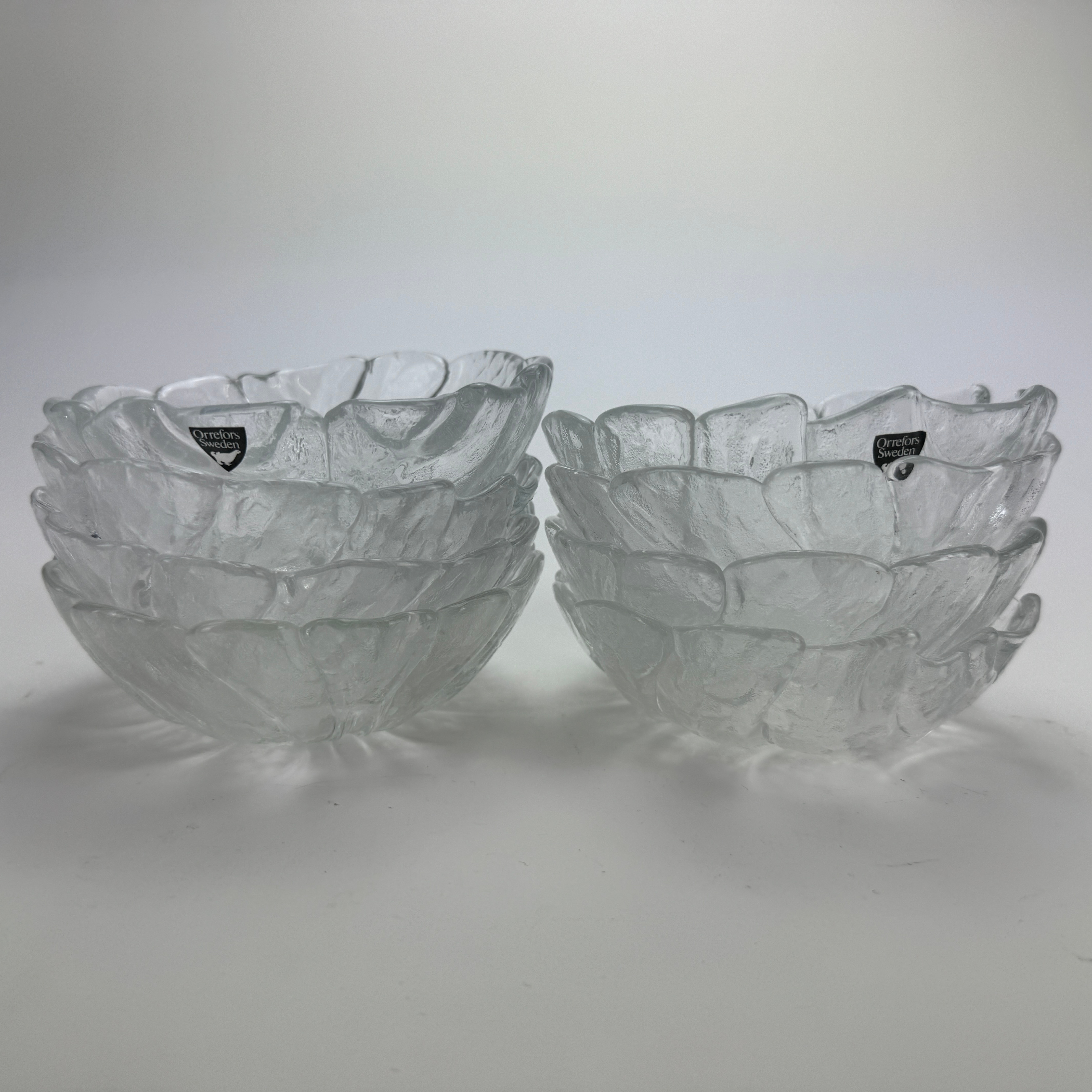 LARS HELLSTEN. Bärskålar, 8 st, glas, "Eden", Orrefors.