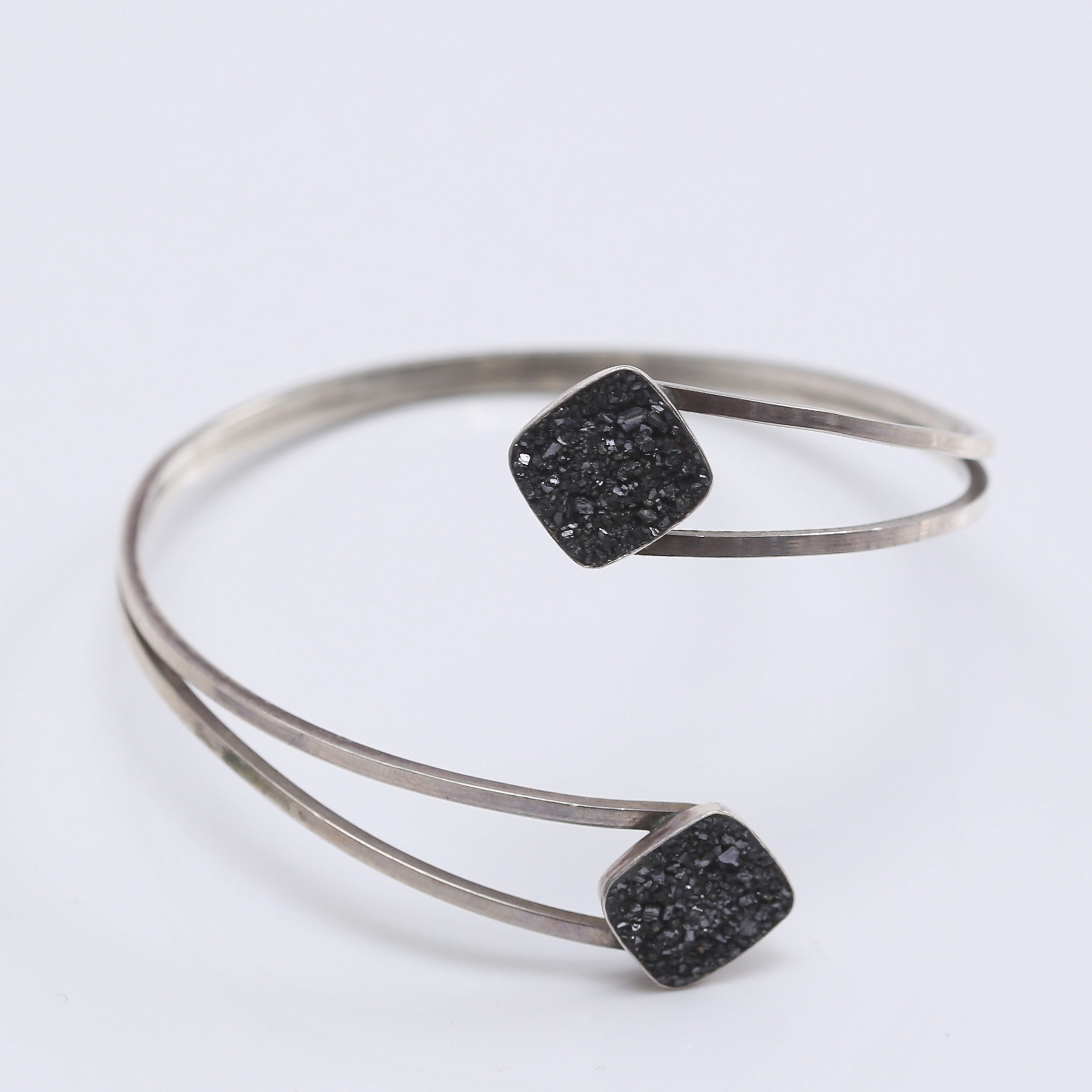 ARMBAND, silver/hematit, Janson Guldvaru Ab Victor Lindesberg, 1973.