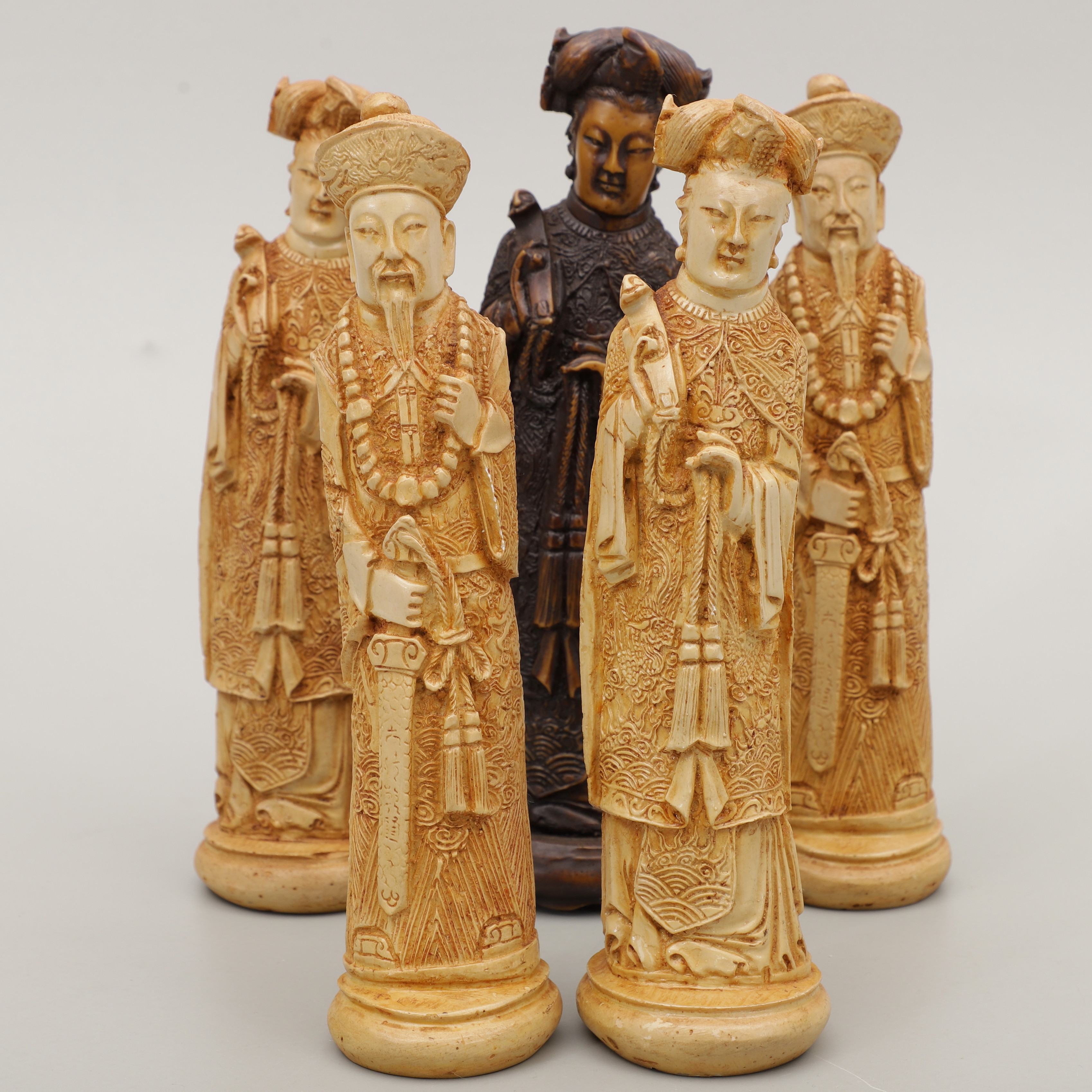 FIGURINER, 5 st, konstmassa, Kina, 1900-tal.