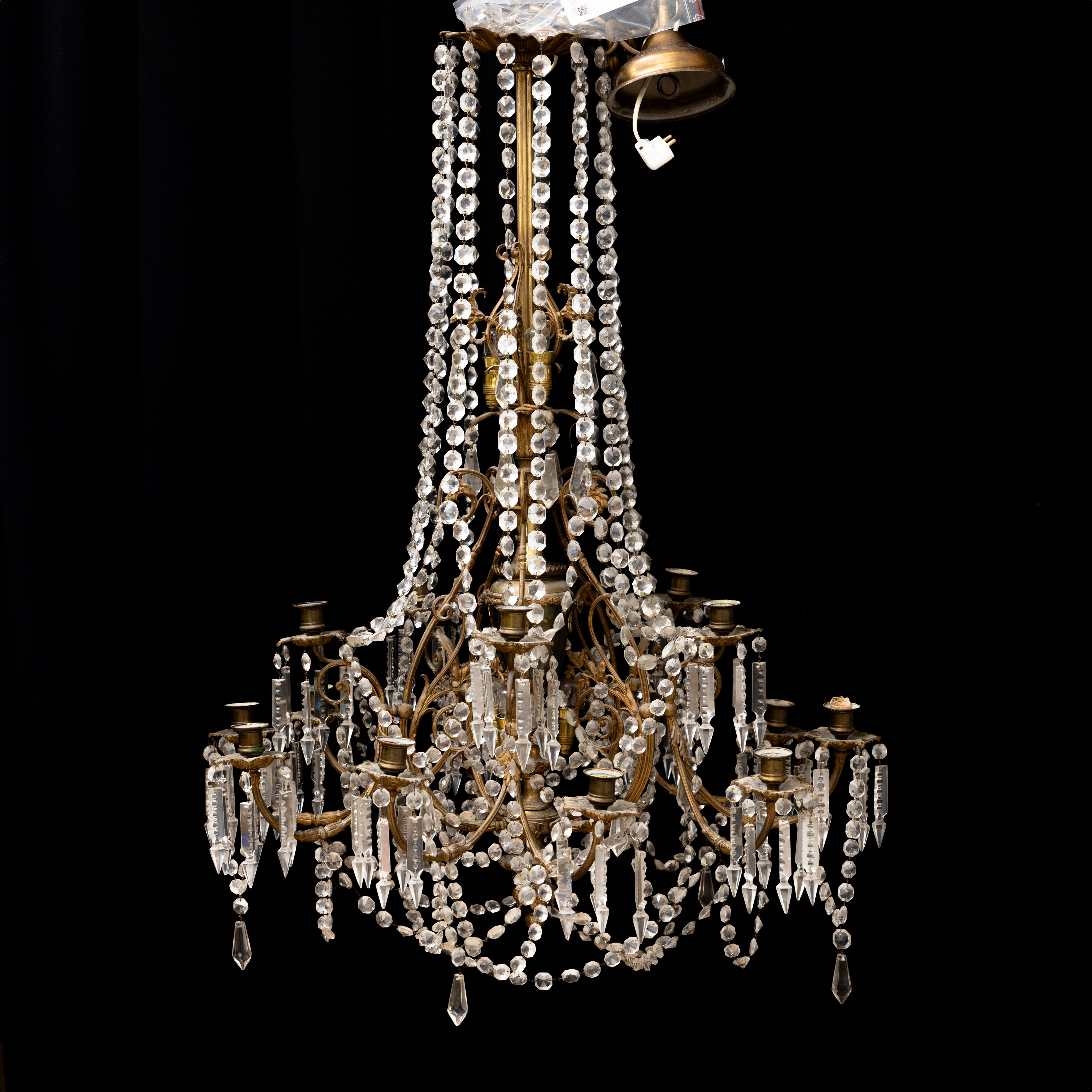 LJUSKRONA, Oskariansk, 1800-talets slut. Höjd ca 100 cm.