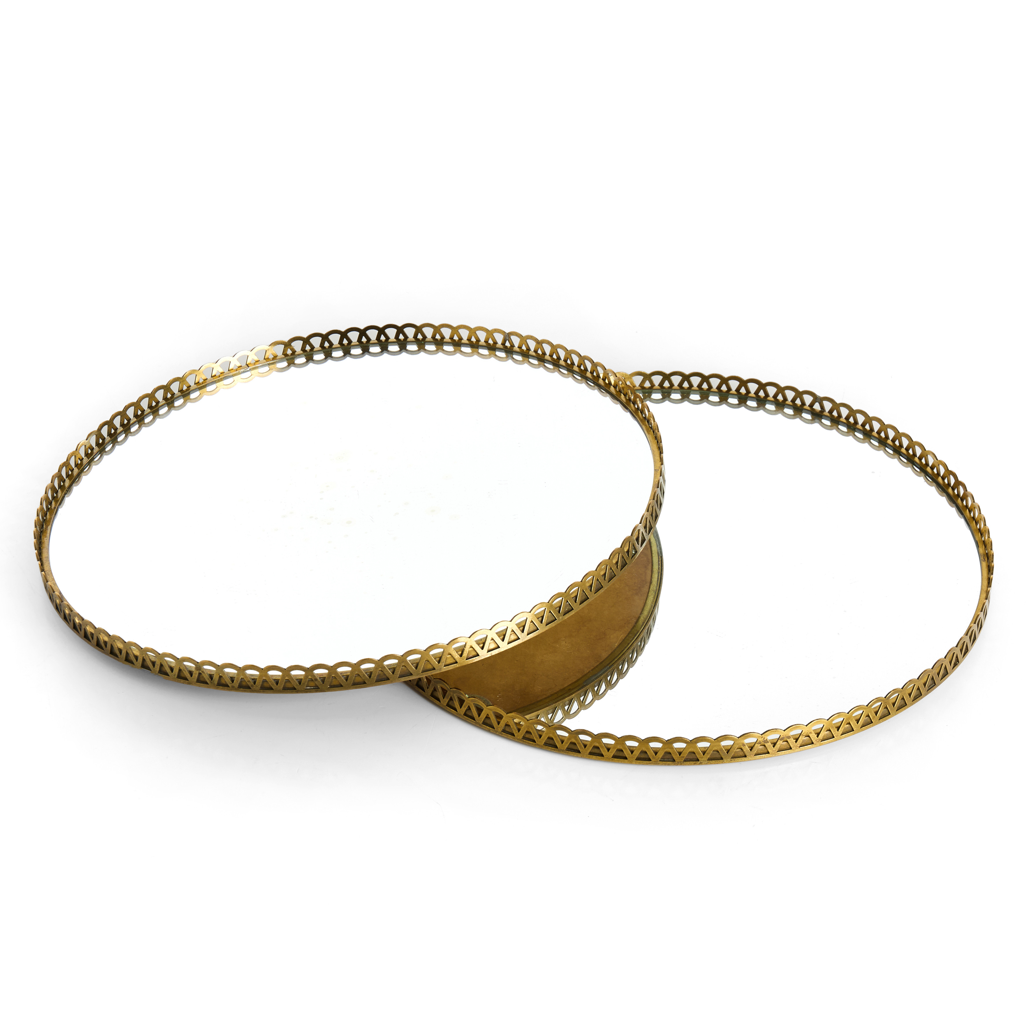 SPEGELPLATEAUER, ett par, mässing, 1900-talets mitt.