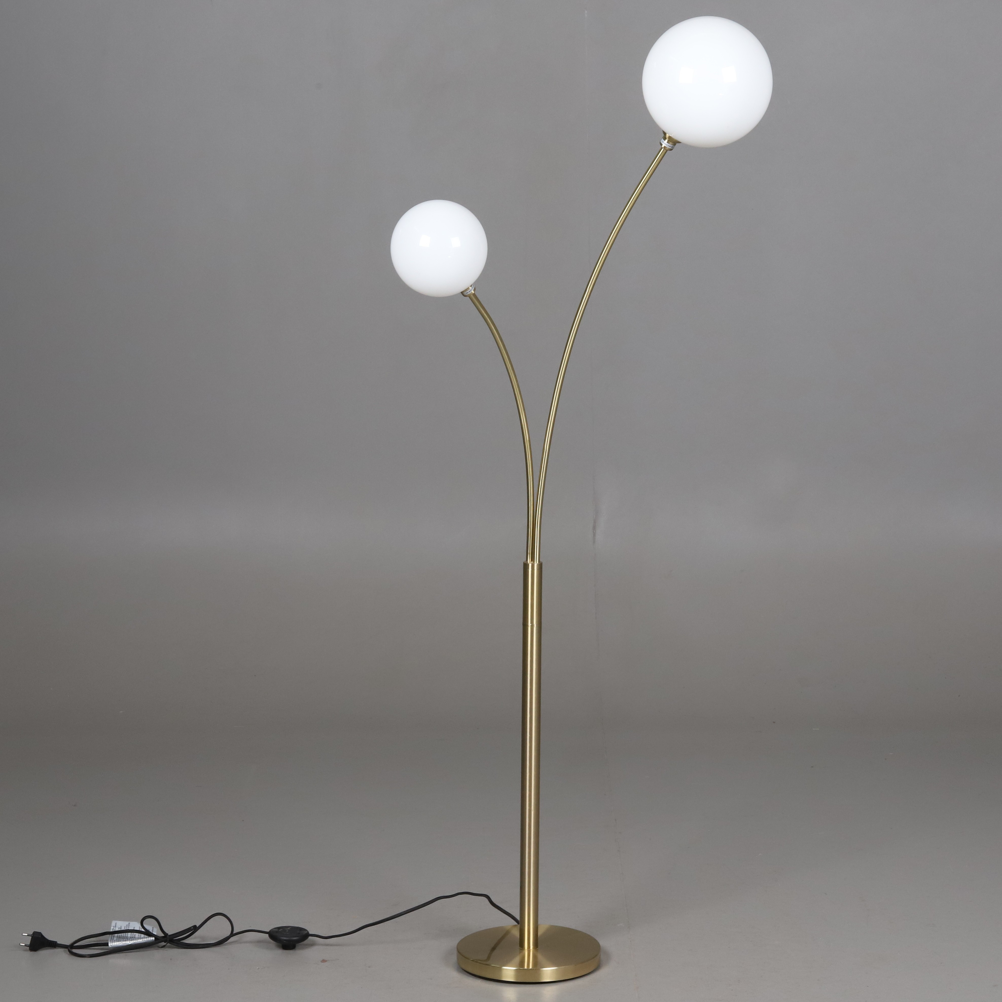 GOLVLAMPA Mässing/guld färgad, H&M Home.