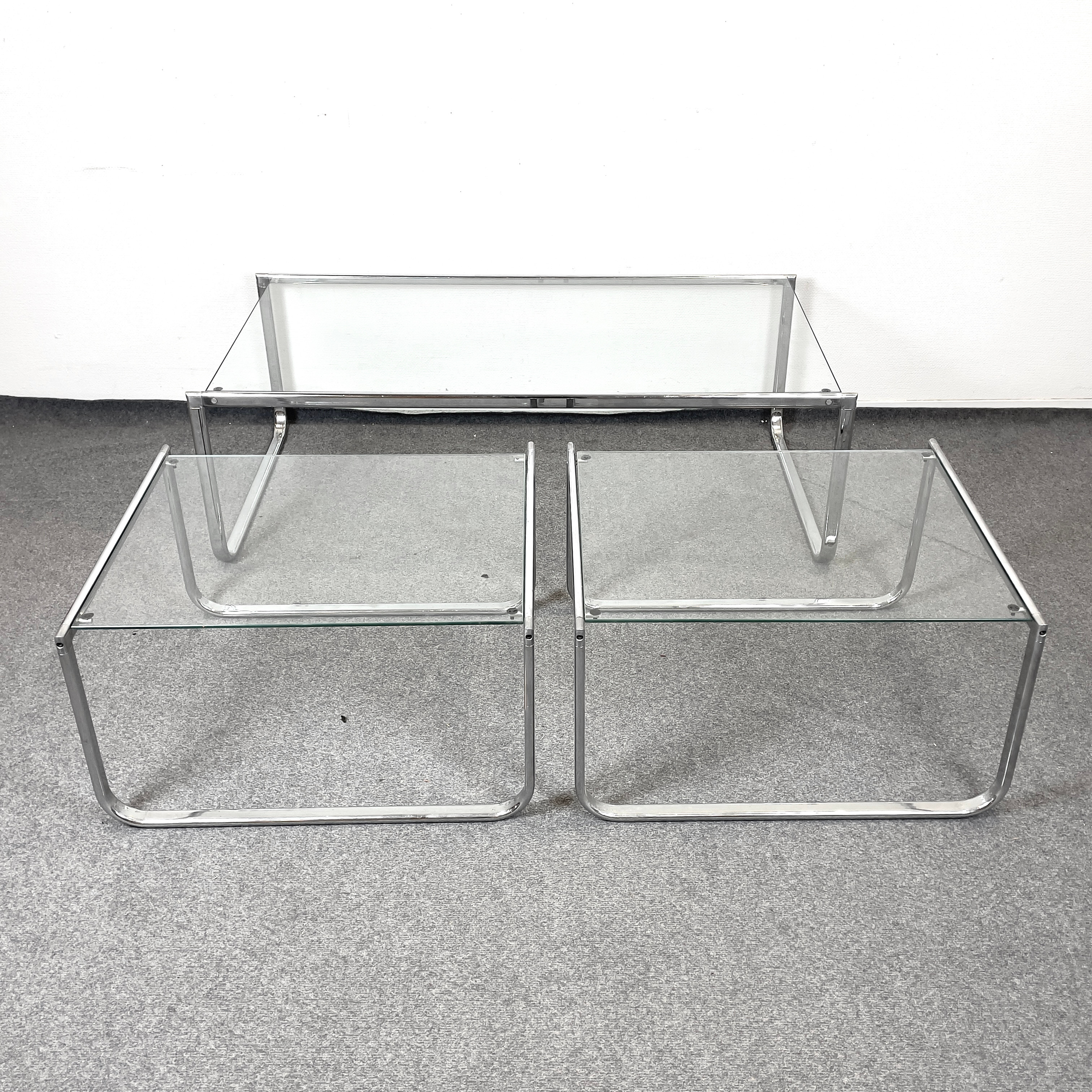 SATSBORD, 3 delar. Kromad metall & glas, Italien, 1900/2000-tal.