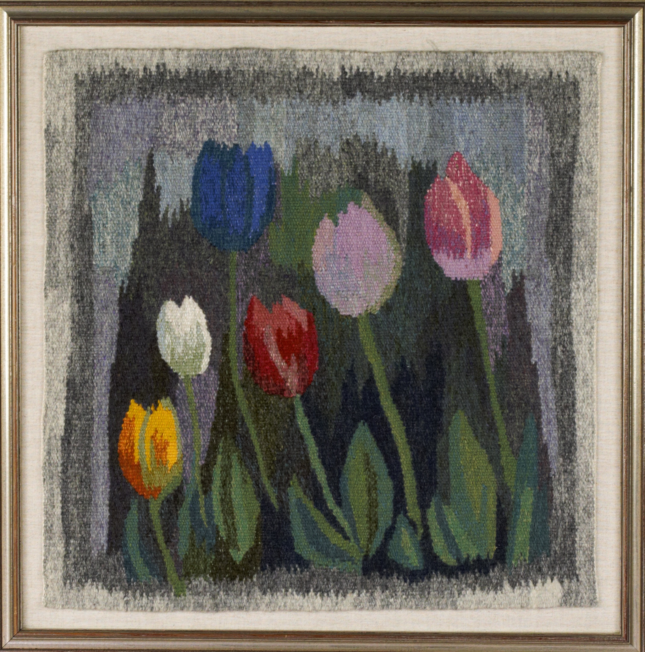 OIDENTIFIERAD KONSTNÄR. Flamskväv, "Haag", tulpaner olika färger på grå botten, monterad på pappskiva, signerad a tergo, Thorsten.