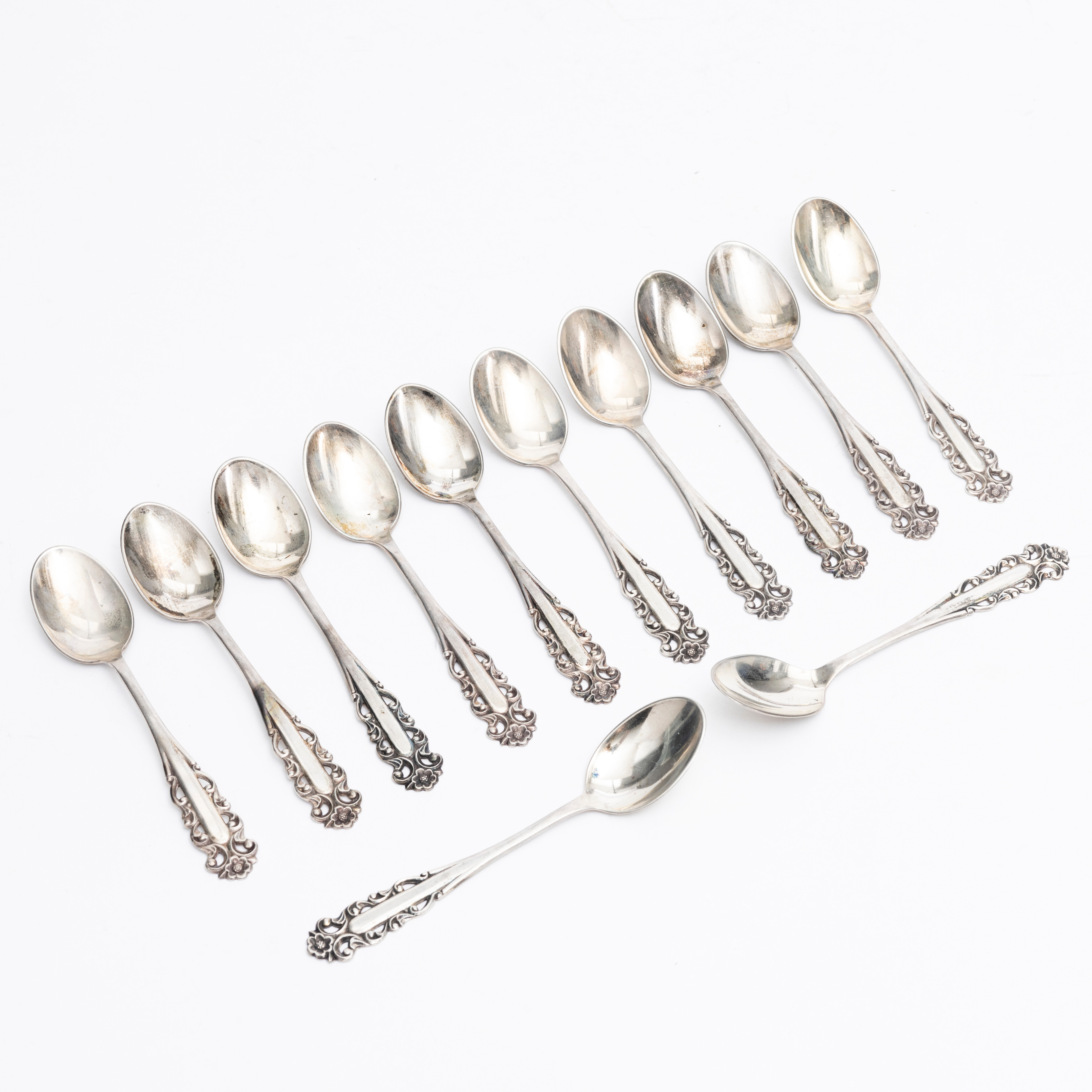 KAFFESKEDAR, 12 st, silver, Sverige 1900-talets mitt.