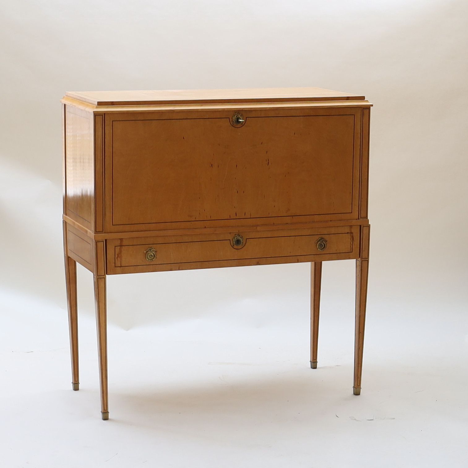 SEKRETÄR, gustaviansk stil, 1900-talets första hälft.