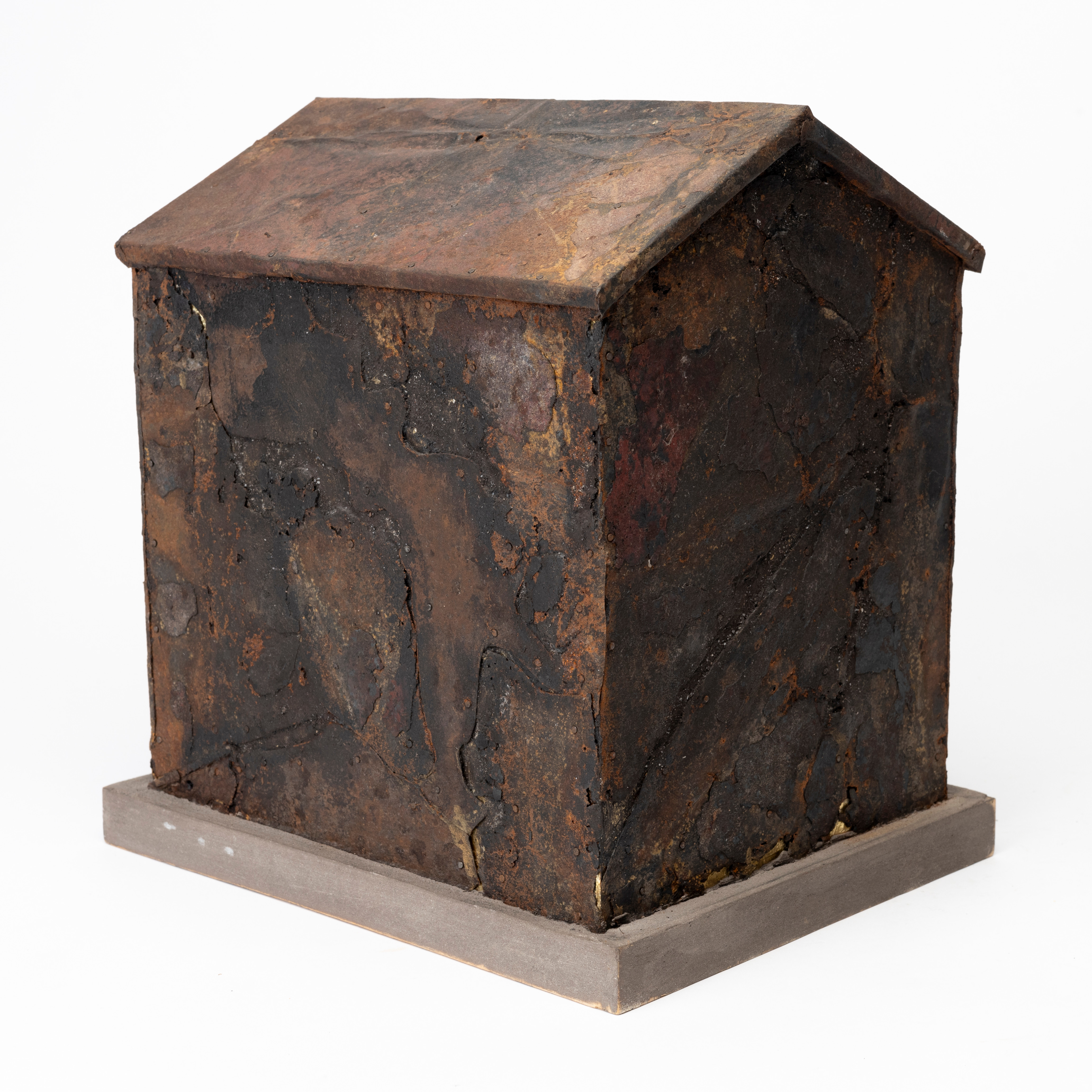LARS AGGER ( 1944-). Skulptur, "Hus jag passerat", mixed media.
