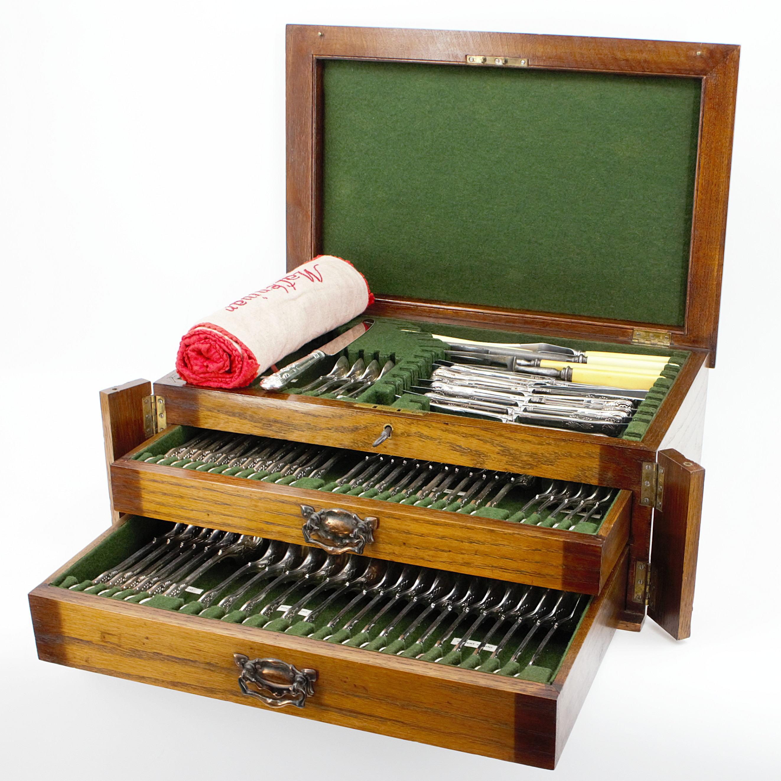 MATBESTICK i schatull, 89 delar, ”Engelsk snäck", nysilver, Sheffield Cutlery, England.