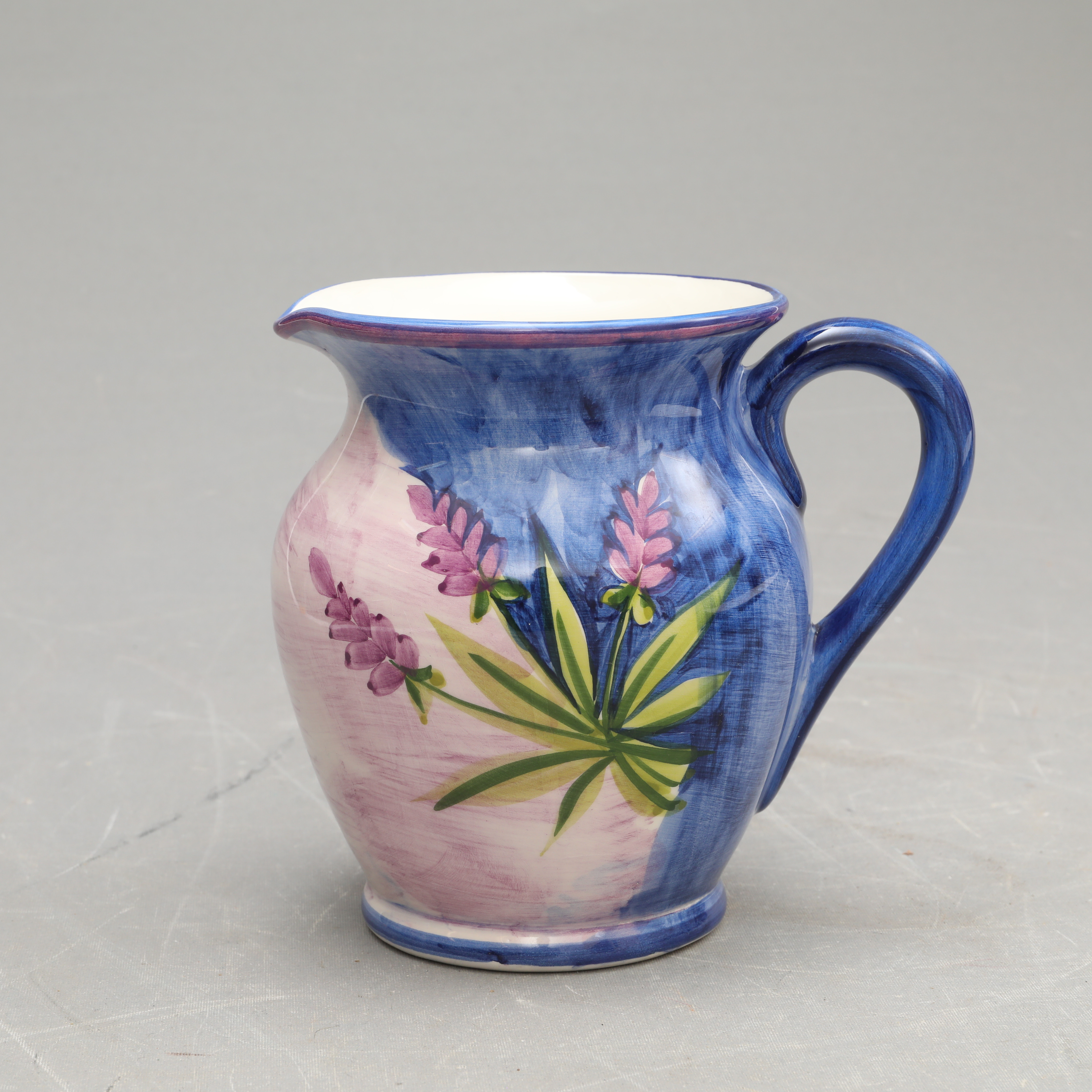 LENA A LINDERHOLM. KANNA, keramik, 19/2000-tal.