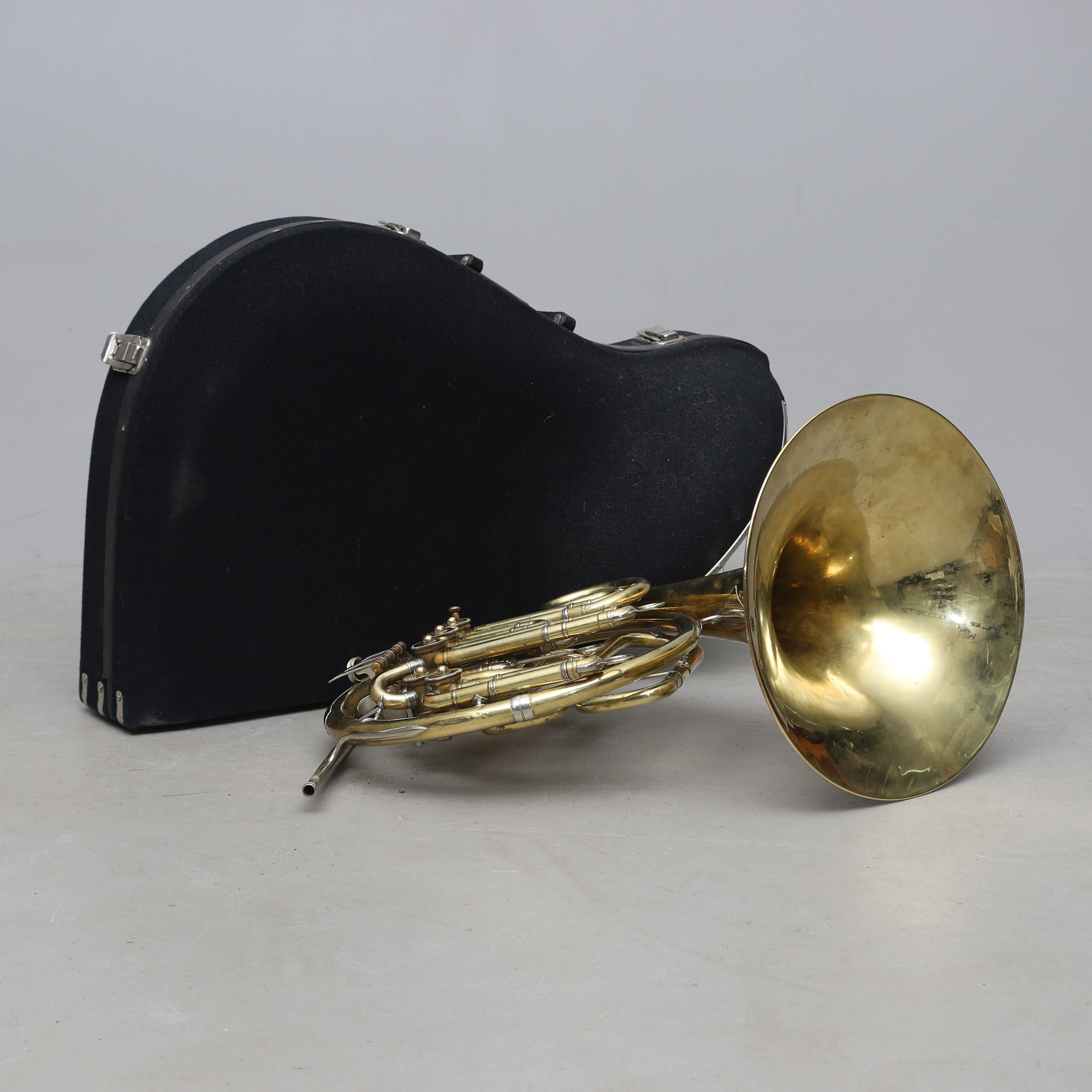 VALTHORN, Herbert Fritz Knopf, mässing.