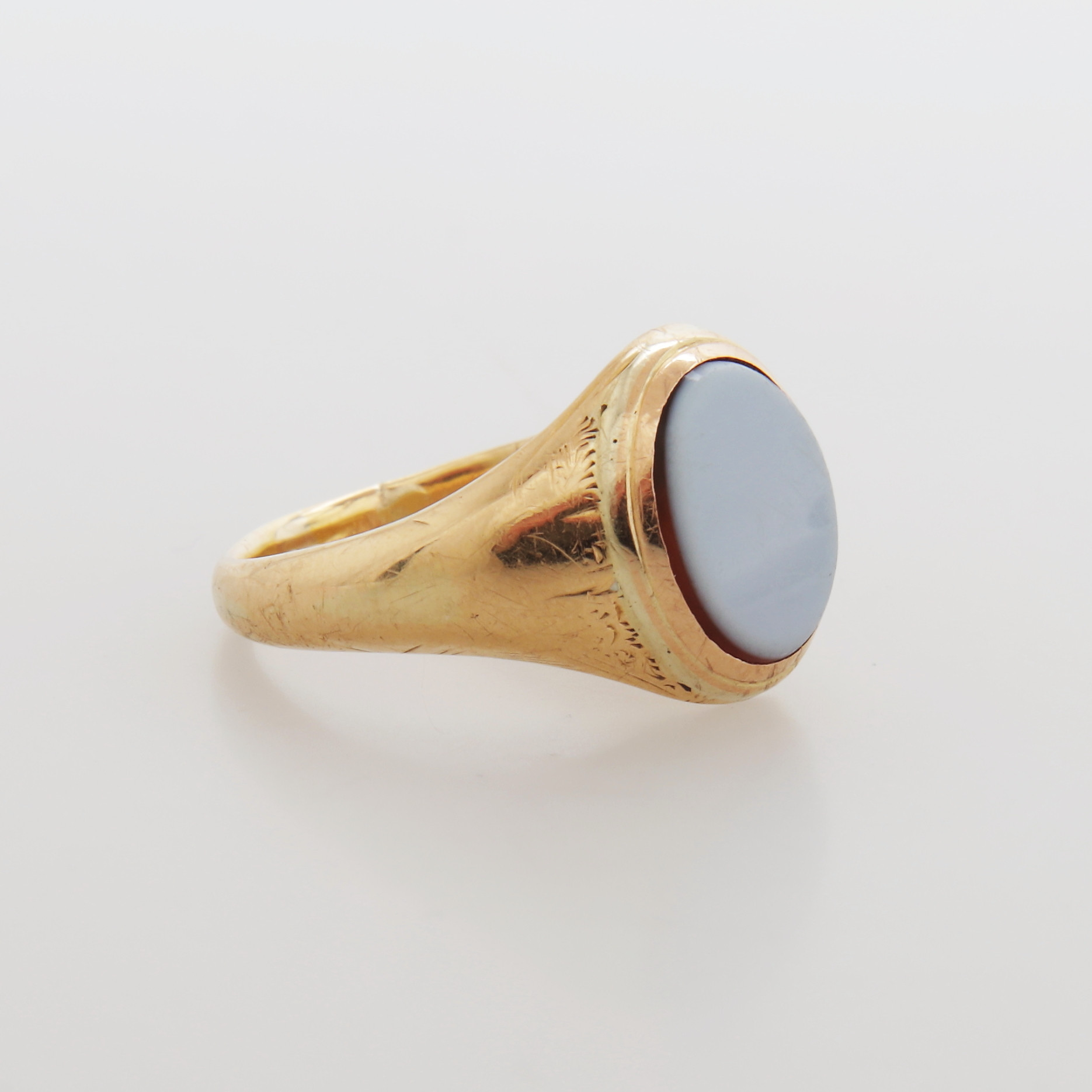 KLACKRING, guld 18K, totalvikt 5,18 gram.