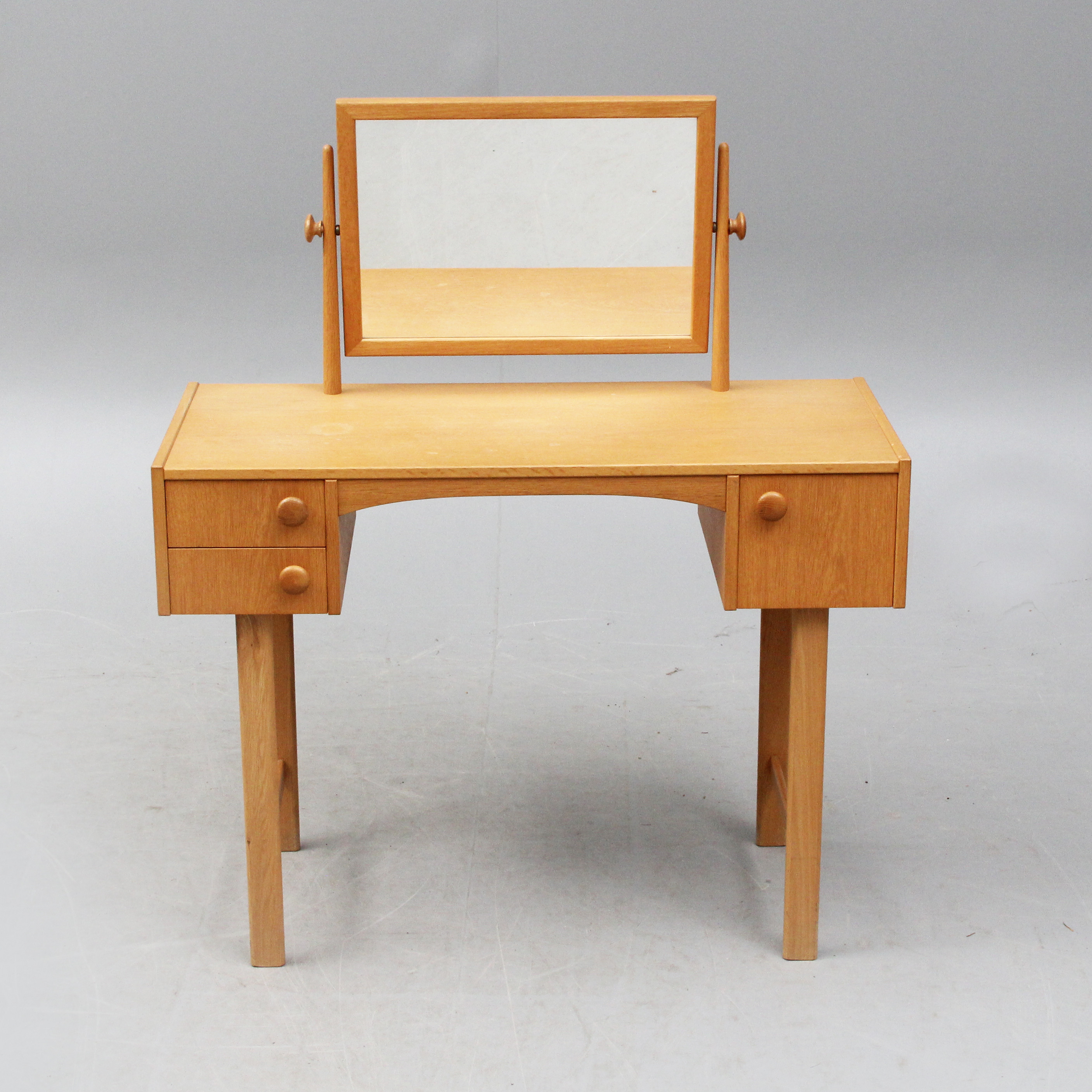 SMINKBORD, med spegel, teak.