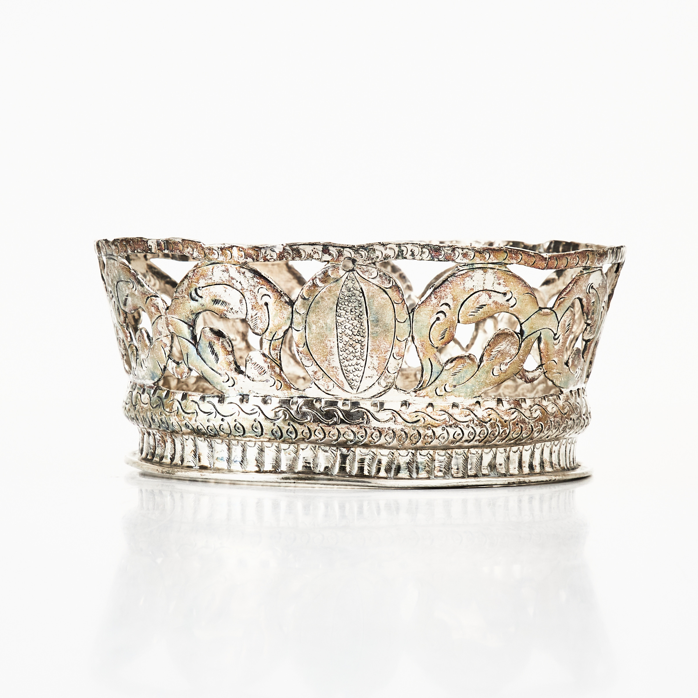 RAM till skål, 1700-tal, sannolikt silver, rokoko.