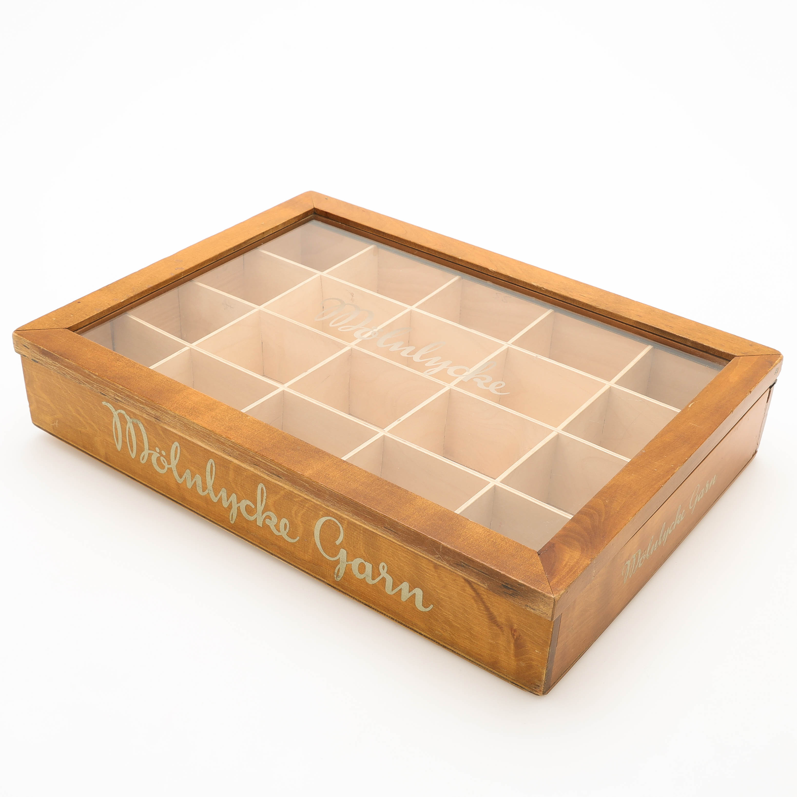 MONTERSKÅP, trä, glas, Mölnlycke Garn, 1900-tal.