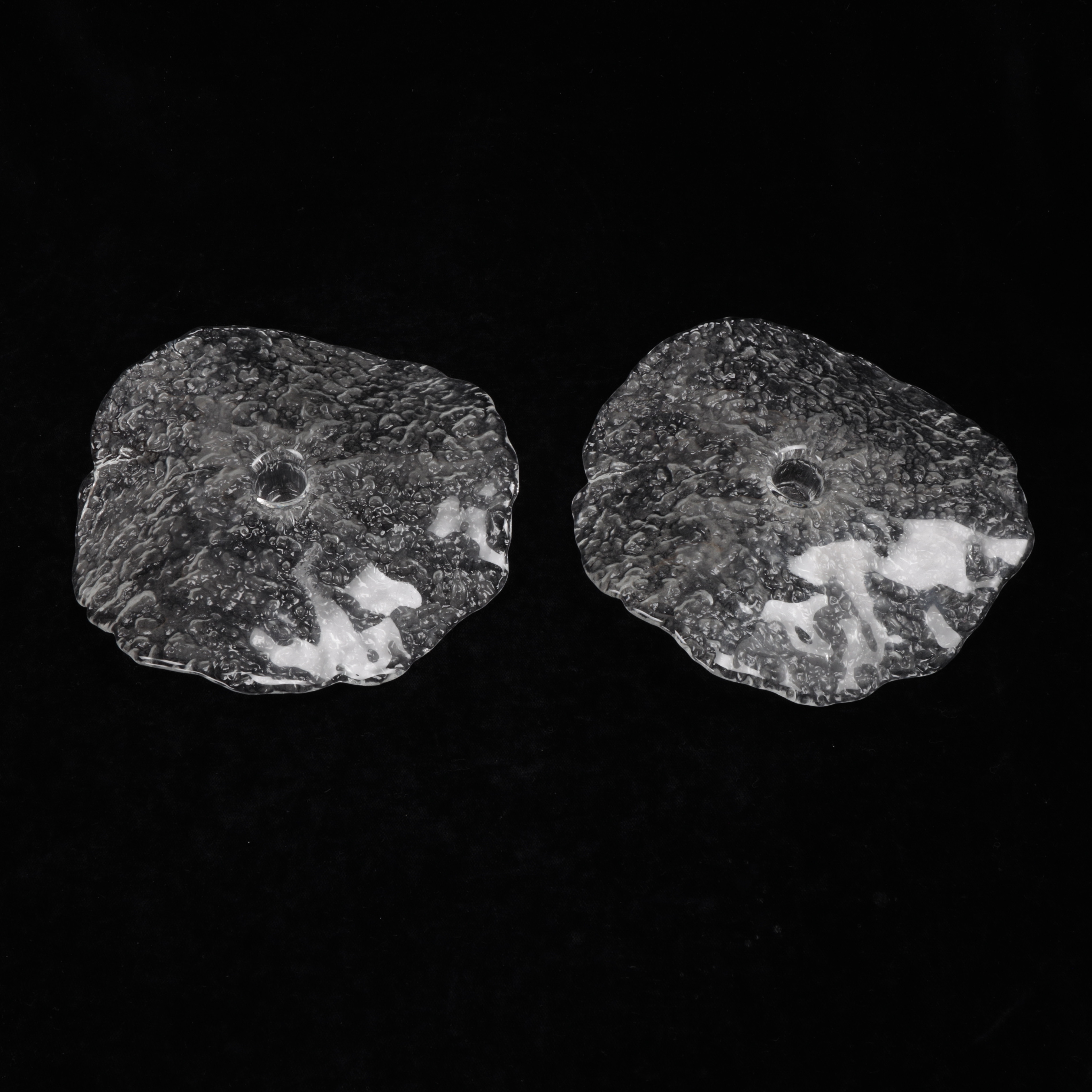 LJUSSTAKAR, 1 par, glas, "Manet", Pukeberg.