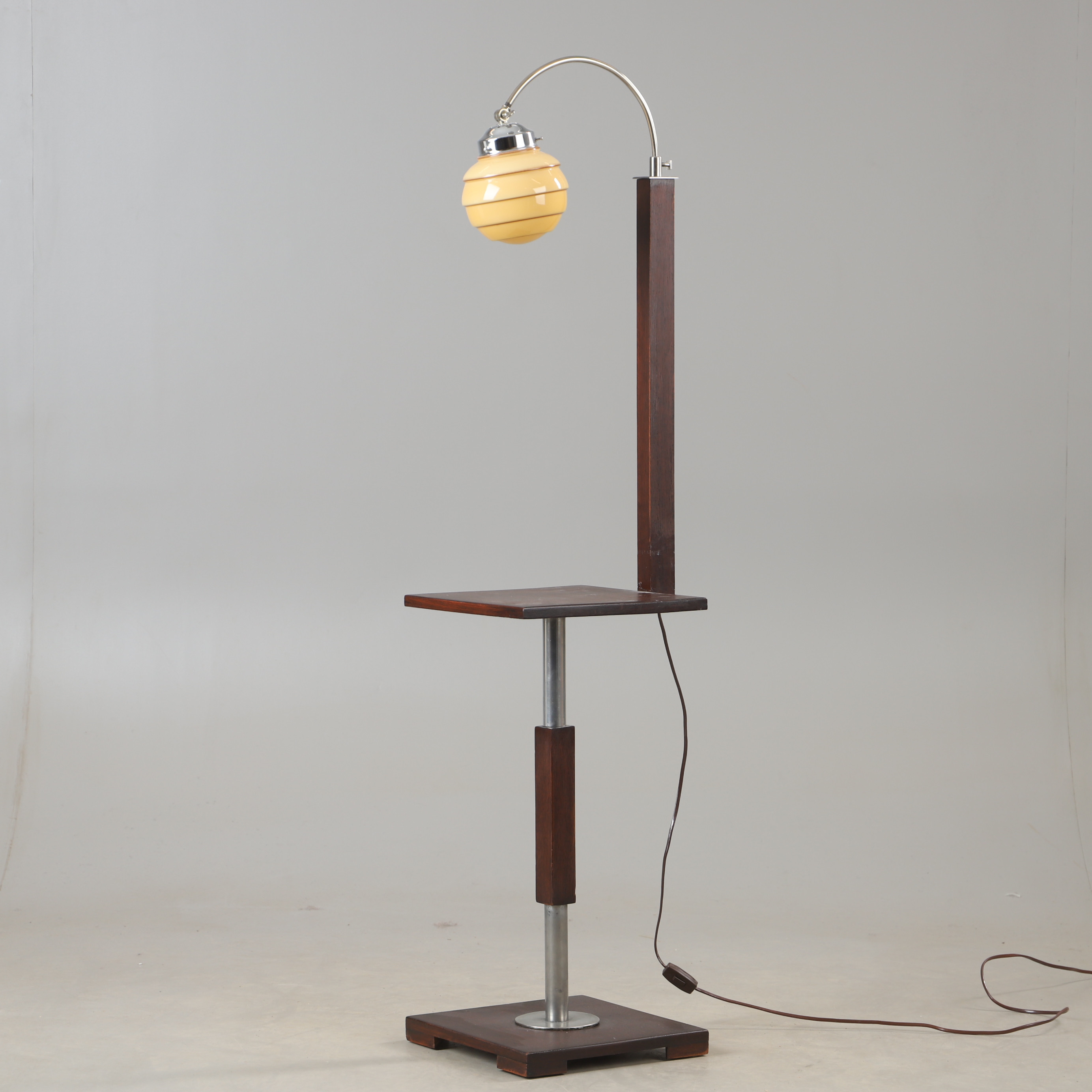 GOLVLAMPA, jakaranda, metall och glas, Art deco, 1930-tal.