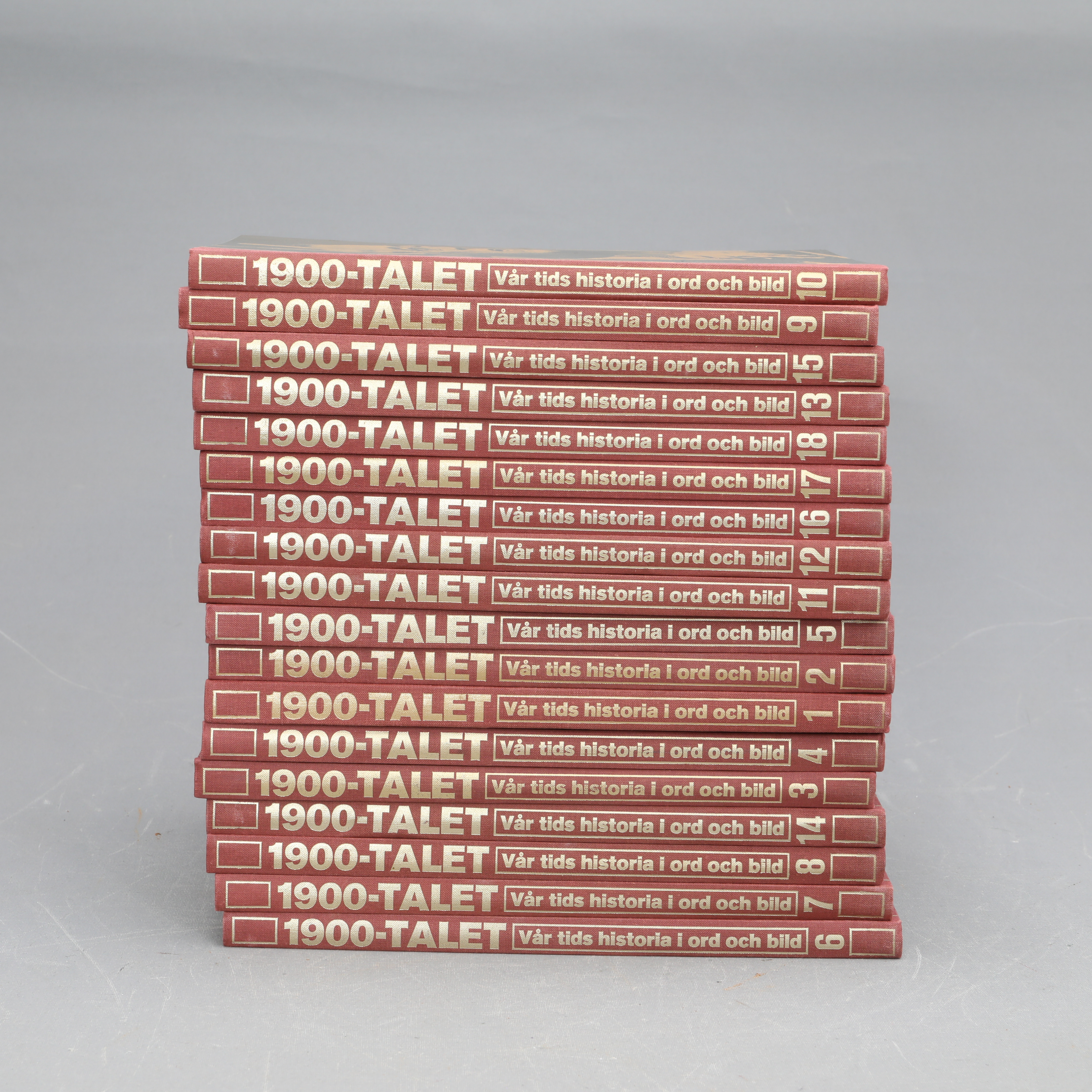 BÖCKER, 1900-talet - vår tids historia i ord och bild, 18 volymer, 1970-tal.