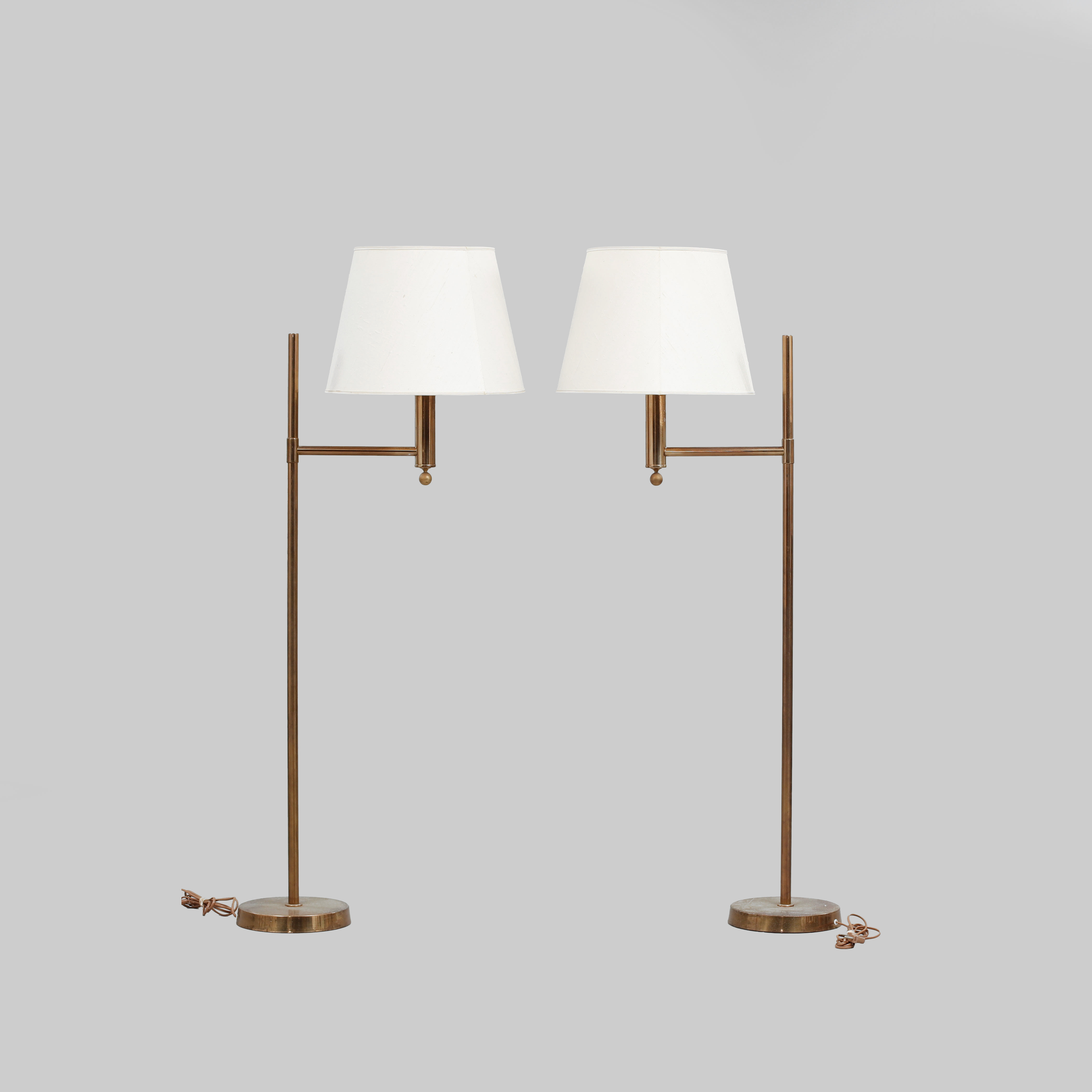 GOLVLAMPOR, ett par, modell G-018, Bergboms.