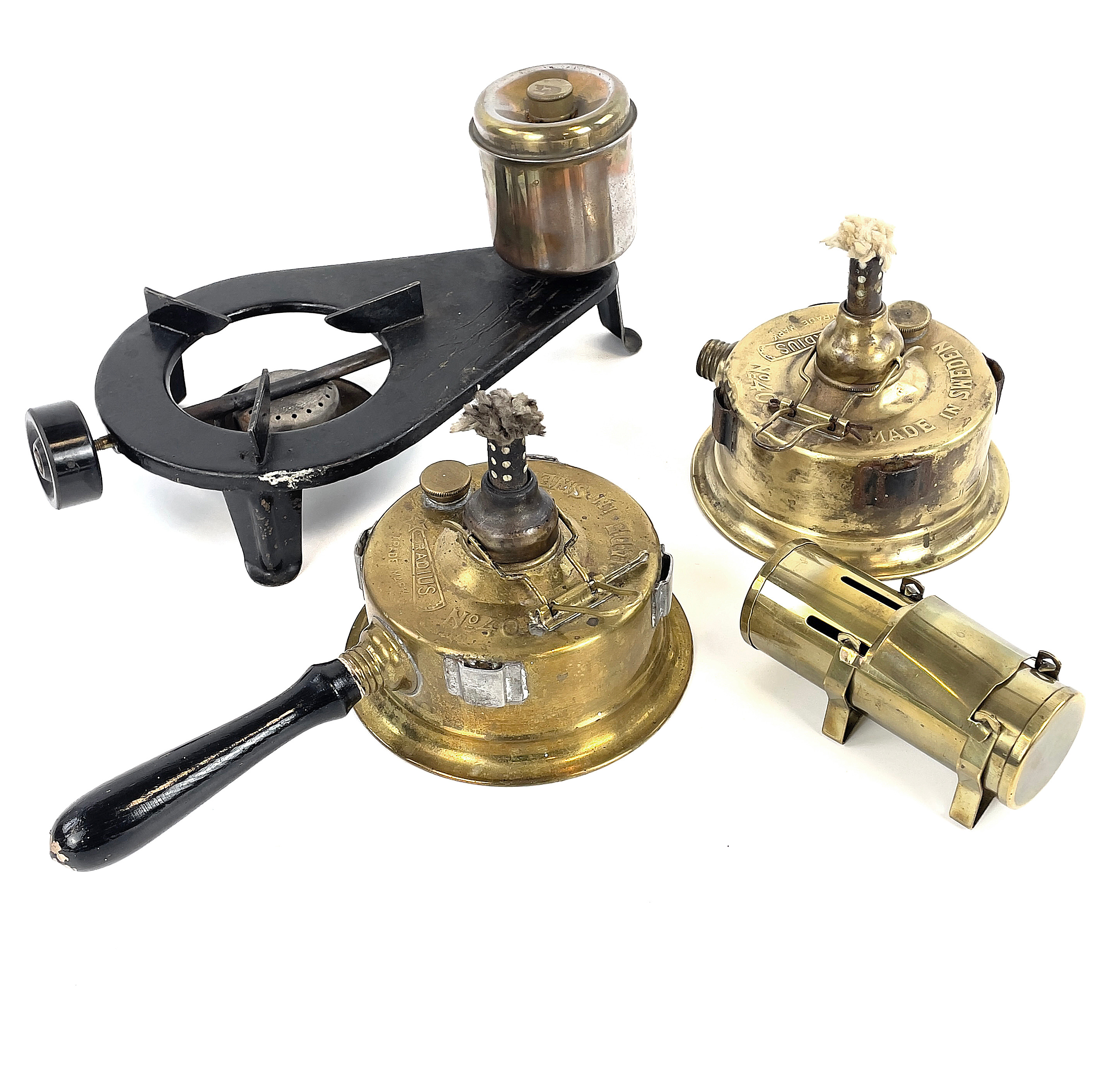 SPRITKÖK, 4 st. Mässing/metall, Radius No 40 m.fl.