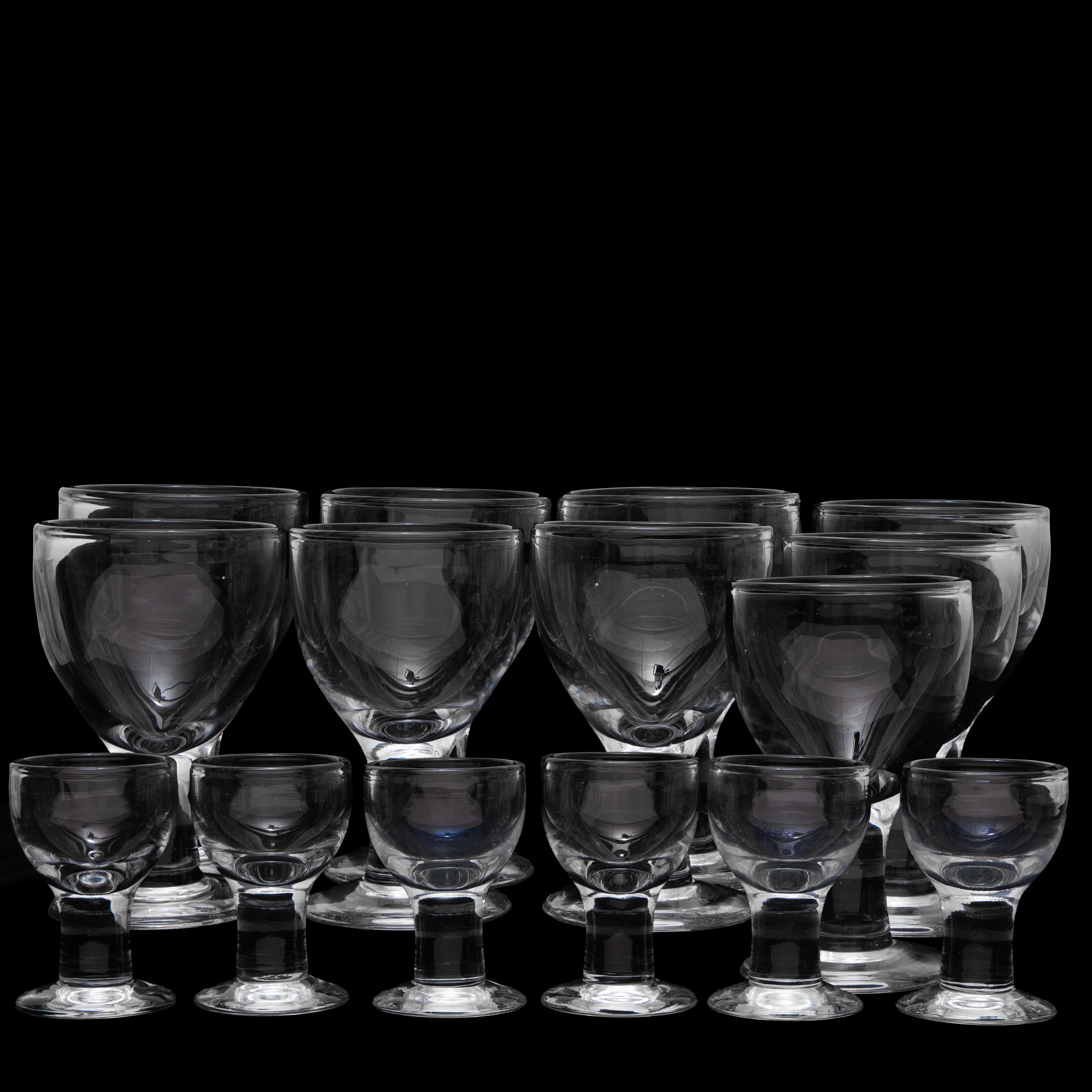 SIGNE PERSSON-MELIN. 9 ÖLGLAS & 6 SNAPSGLAS "RUBEN" 15 DELAR, KOSTA BODA.