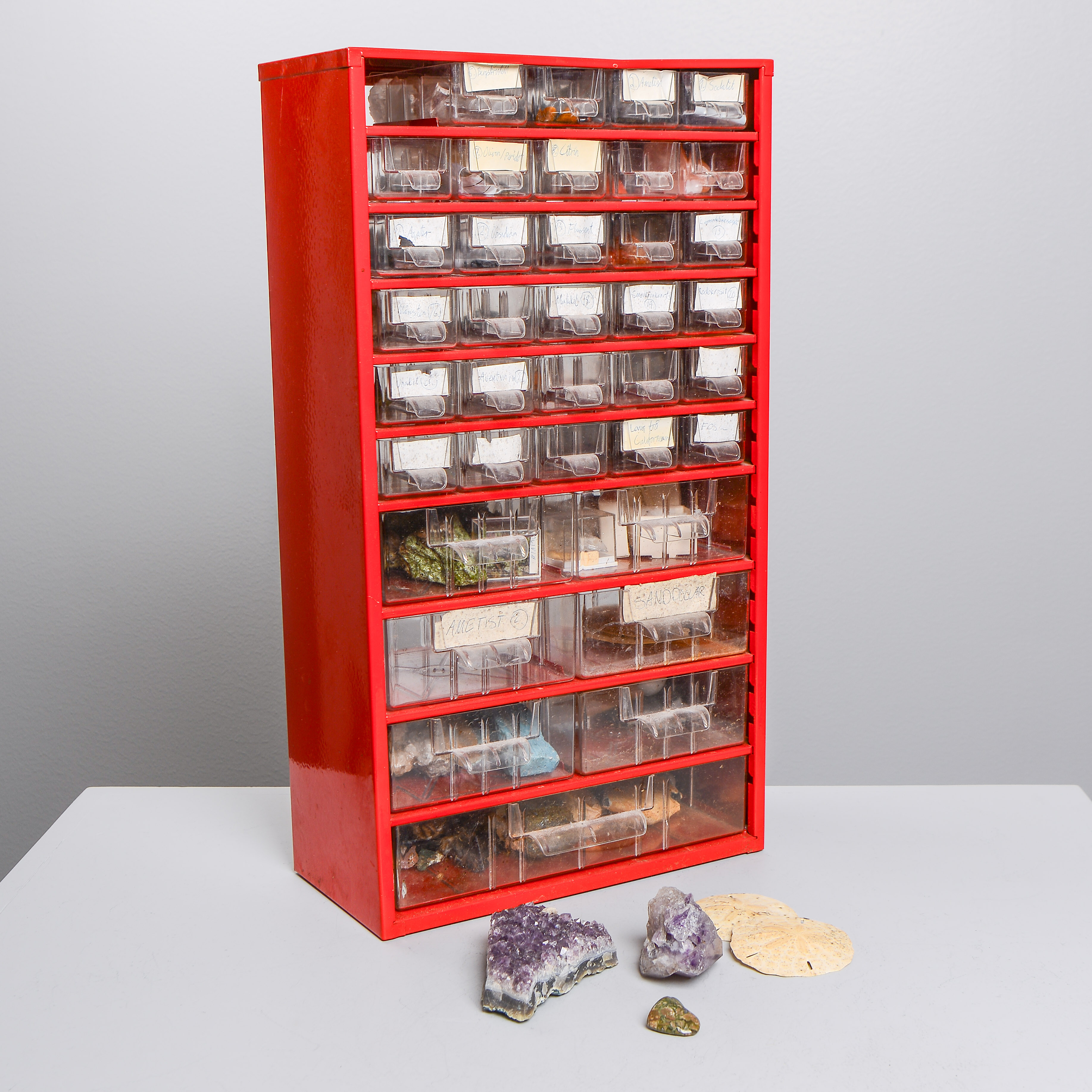 SAMLING STENAR & MINERALER, bl.a. Ametist, Citrin & Obsidian.