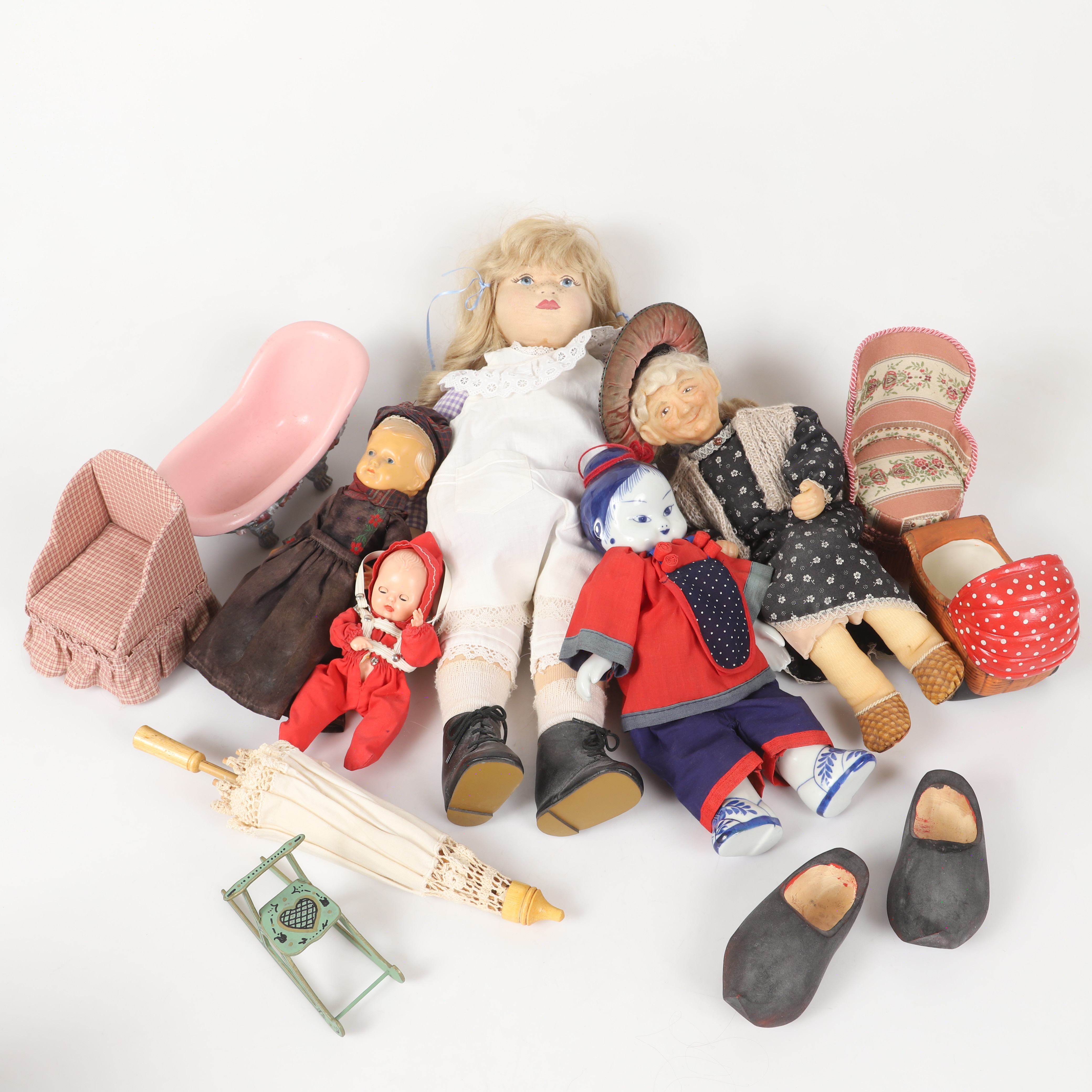 DOCKOR M. M., porslin m. m., 1900/2000-tal.