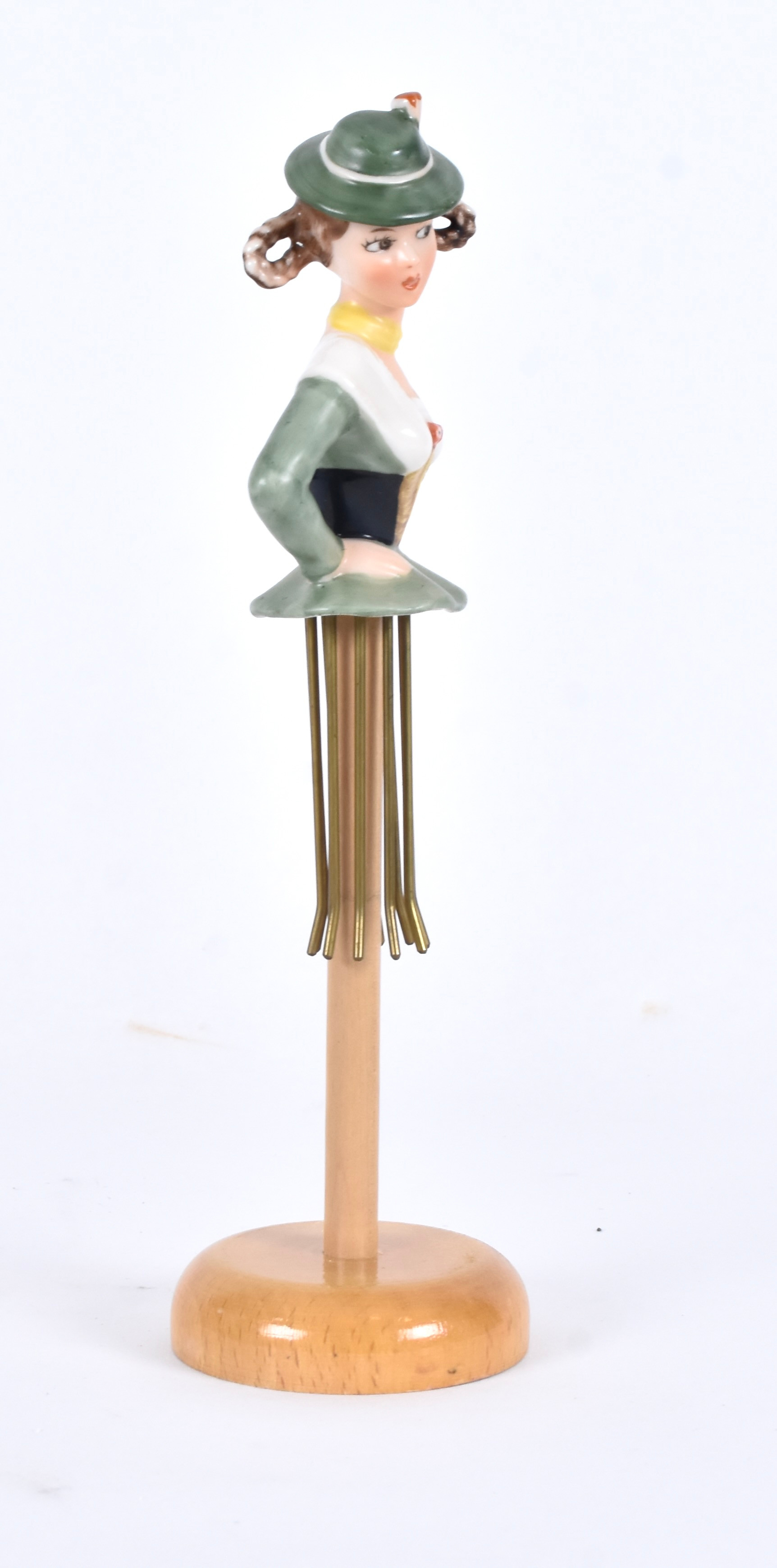 SERVIETTHÅLLARE,flintgods, trä och metall, Vilhelm Goebel, 1900-talets mitt.