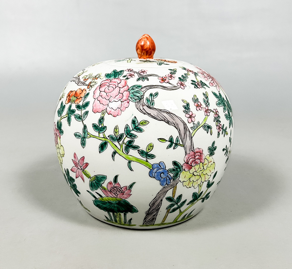 BOJAN med LOCK, porslin, Kina, 1900-tal.