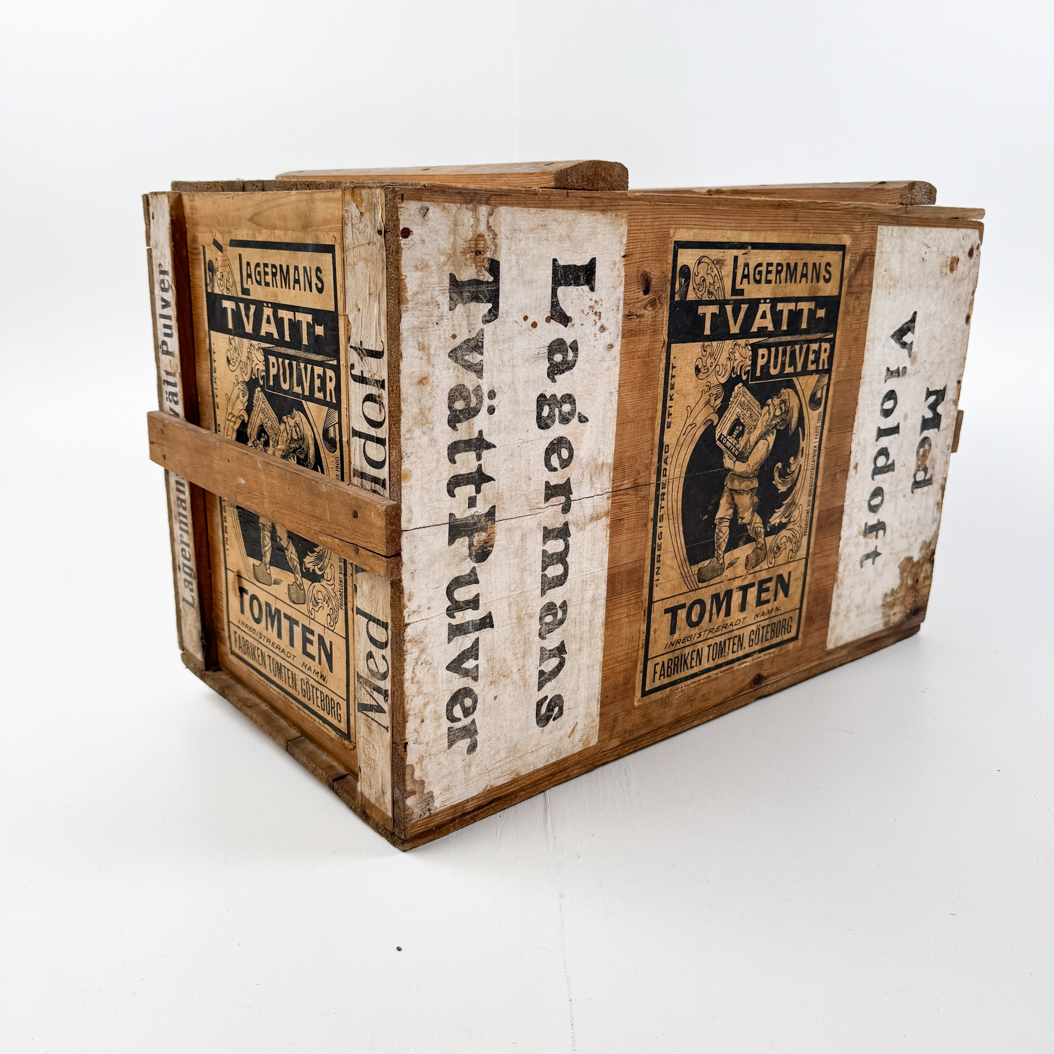 TOMTENS TVÄTTPULVER, trälåda, 1900-talets första hälft.