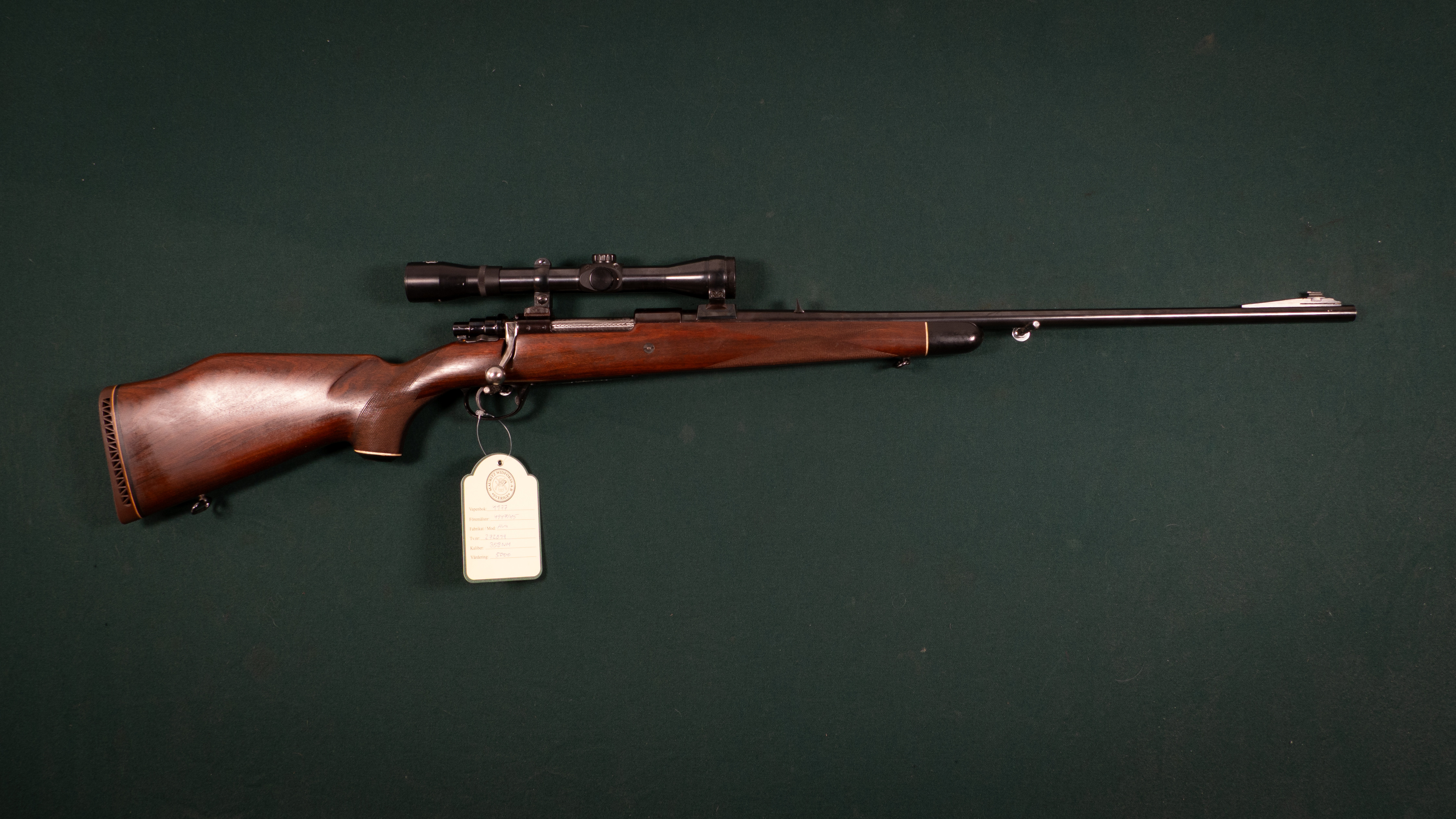 Husqvarna 1600 lyx kal. 358NM Tillv.nr. 272049 SE1497618.