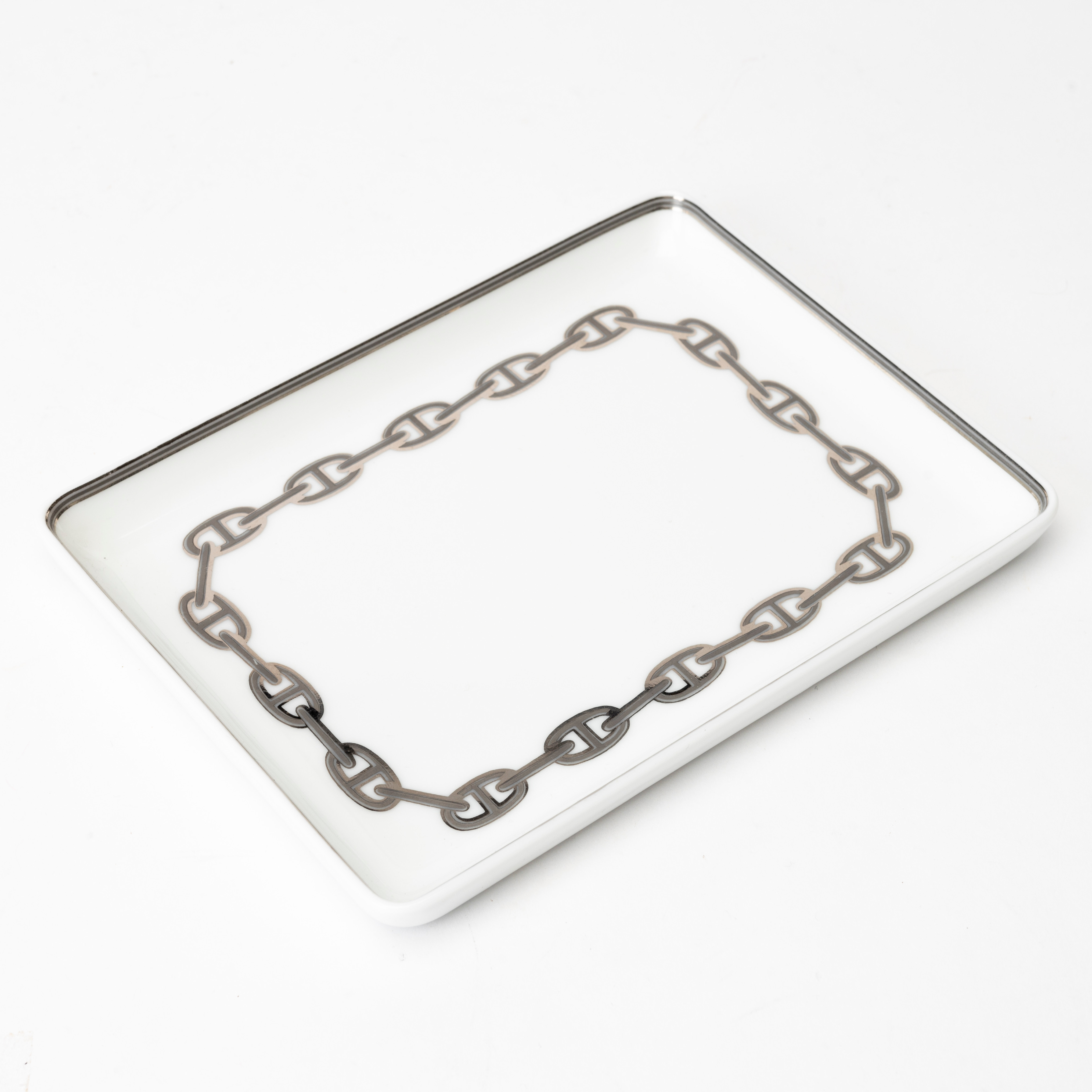 HERMÈS. Fat, porslin, "Chaine d'Ancre, stämpelmärkt, Paris, Frankrike.