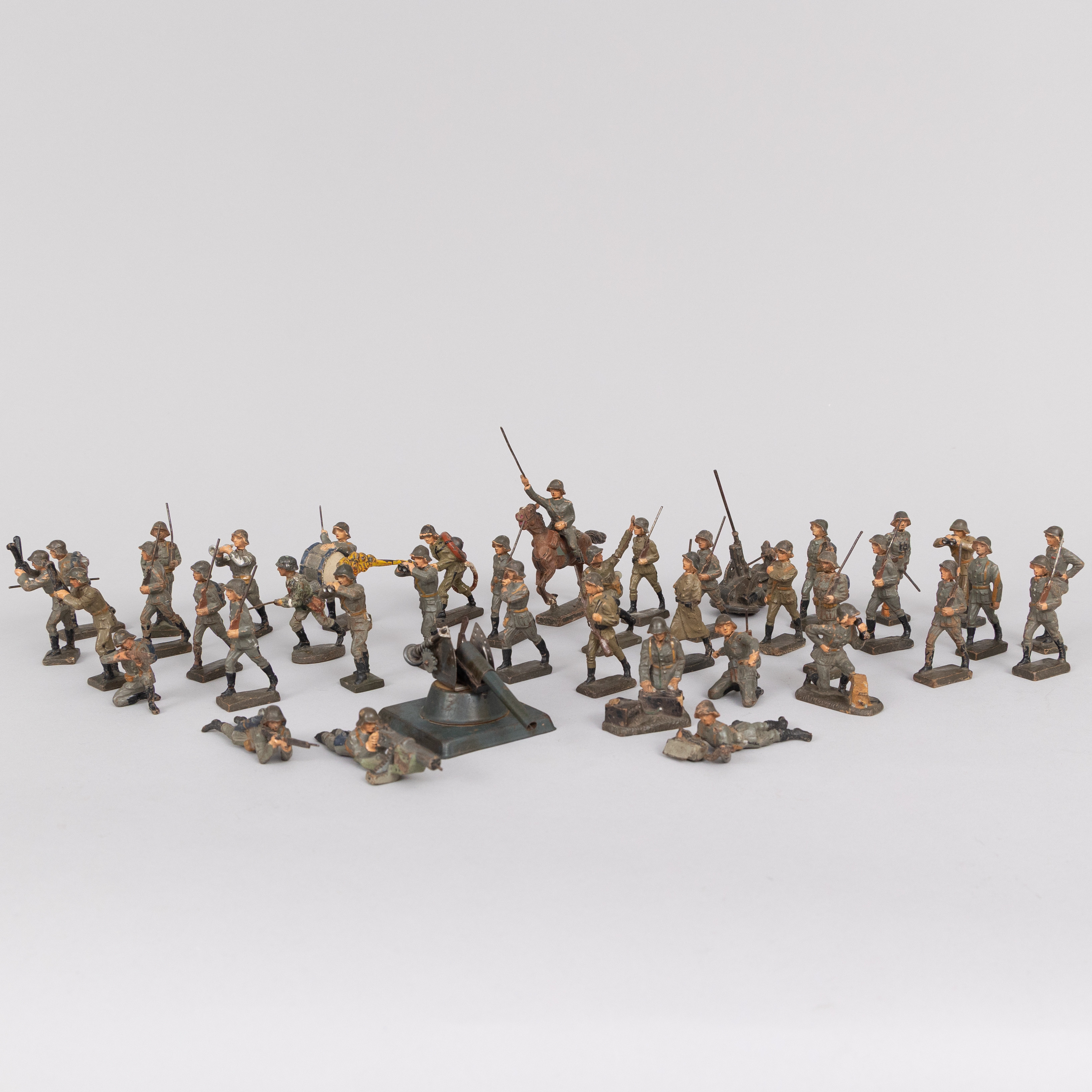 LEKSAKSSOLDATER, 41 delar, Kejserliga tyska armén, Elastolin Lineol, Tyskland, 1930-tal.