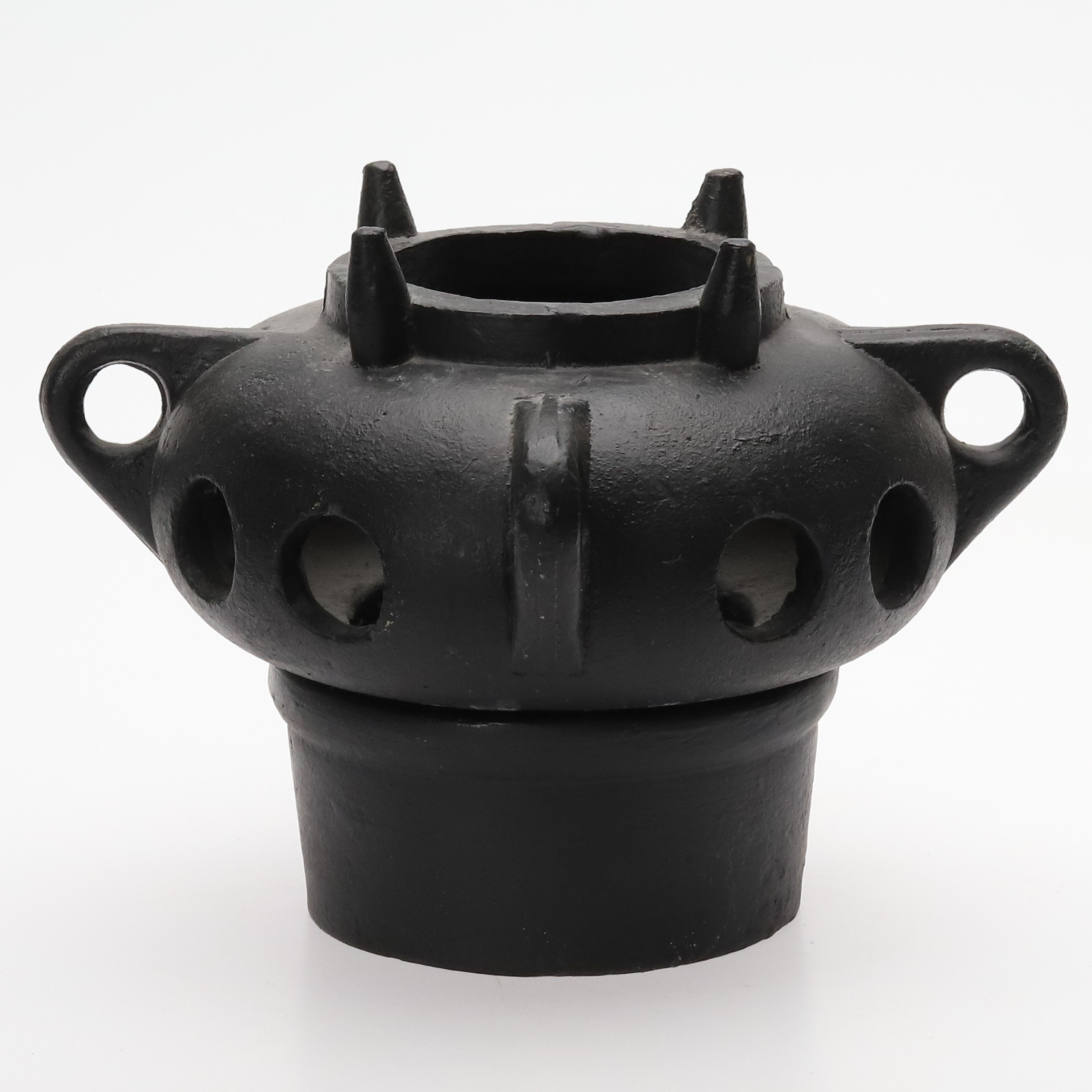 Ljuslykta. Aluminium, "Bergslagskronan", Vikers Konst Nora, Sverige.