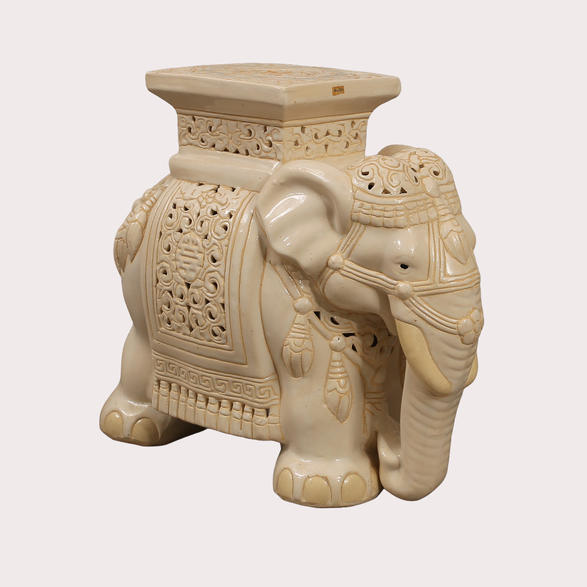 PIEDESTAL, keramik, elefant, 1900-talets andra del.