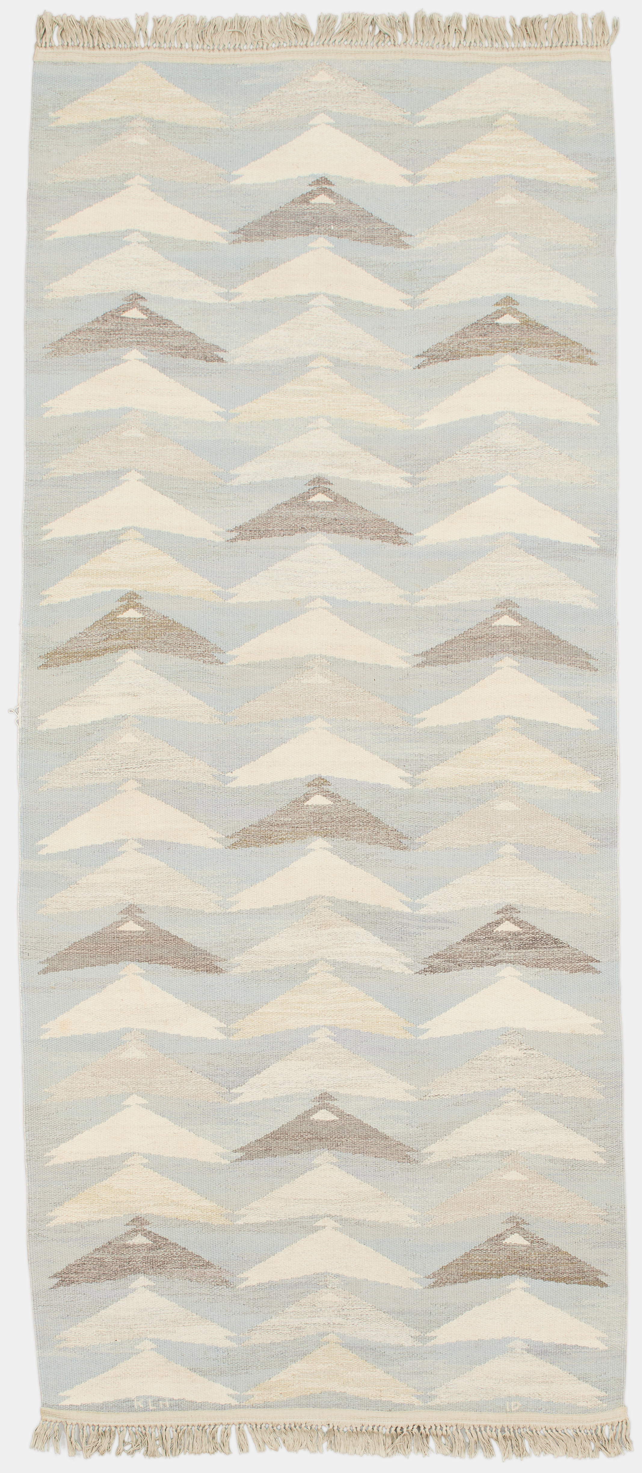 INGRID DESSAU (1923-2000). "Fågelsträck", gallerimatta, Kristianstad Läns Hemslöjd, rölakan, designad och tillverkad mellan 1945-1953, ca. 281,5 x 122 cm.
