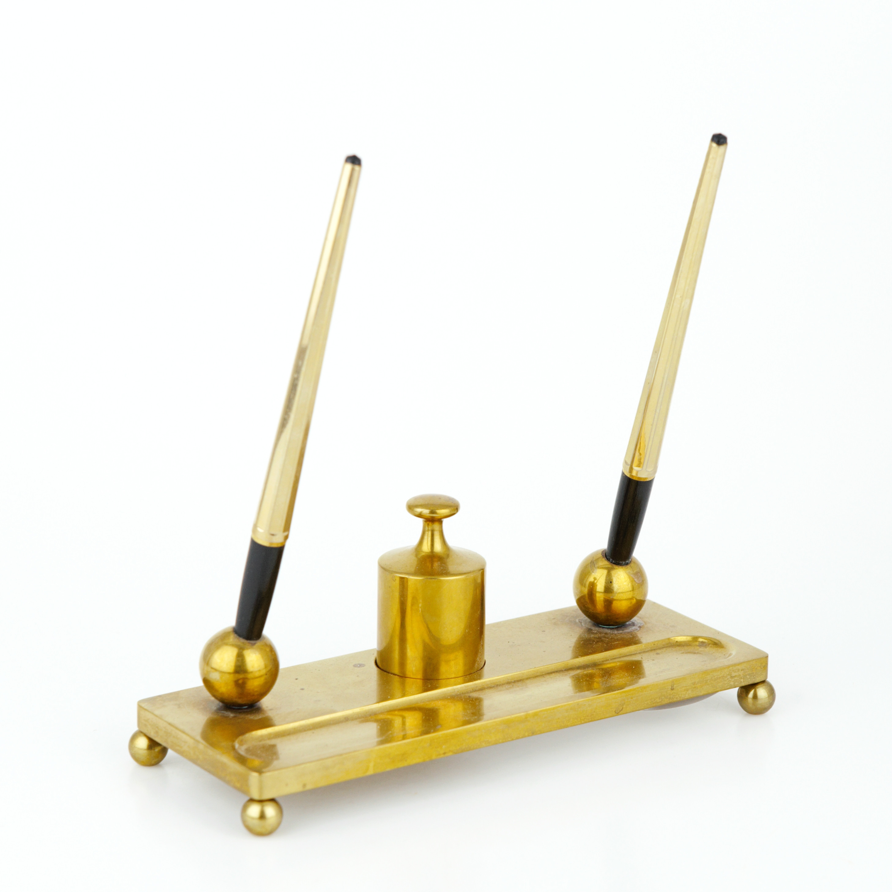 PENNSTÄLL med " PENNOR och VIKT, mässing, mässing, Ballograf, Metallslöjden Gusum.