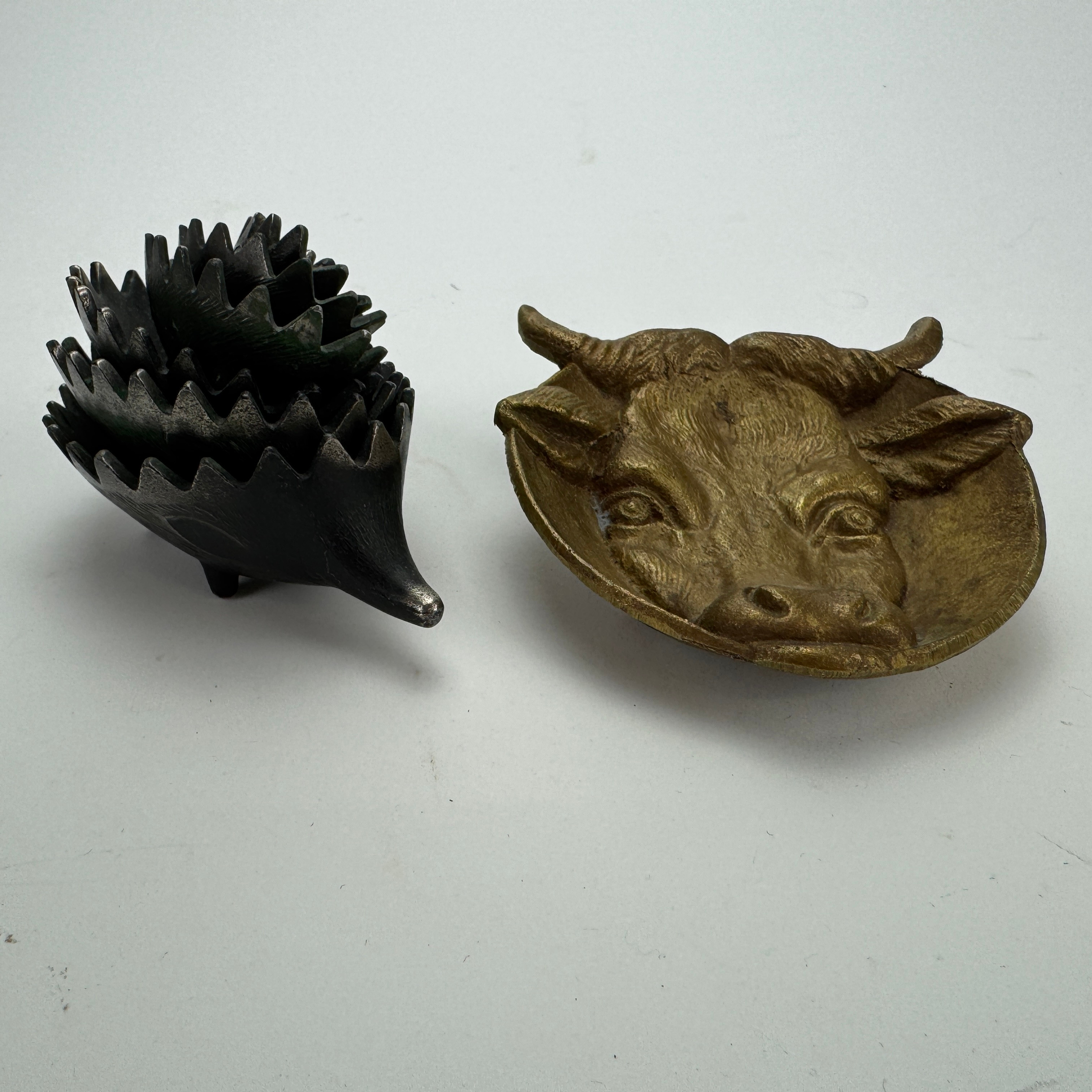 ASKFAT, 2 st, metall, 1900-tal.