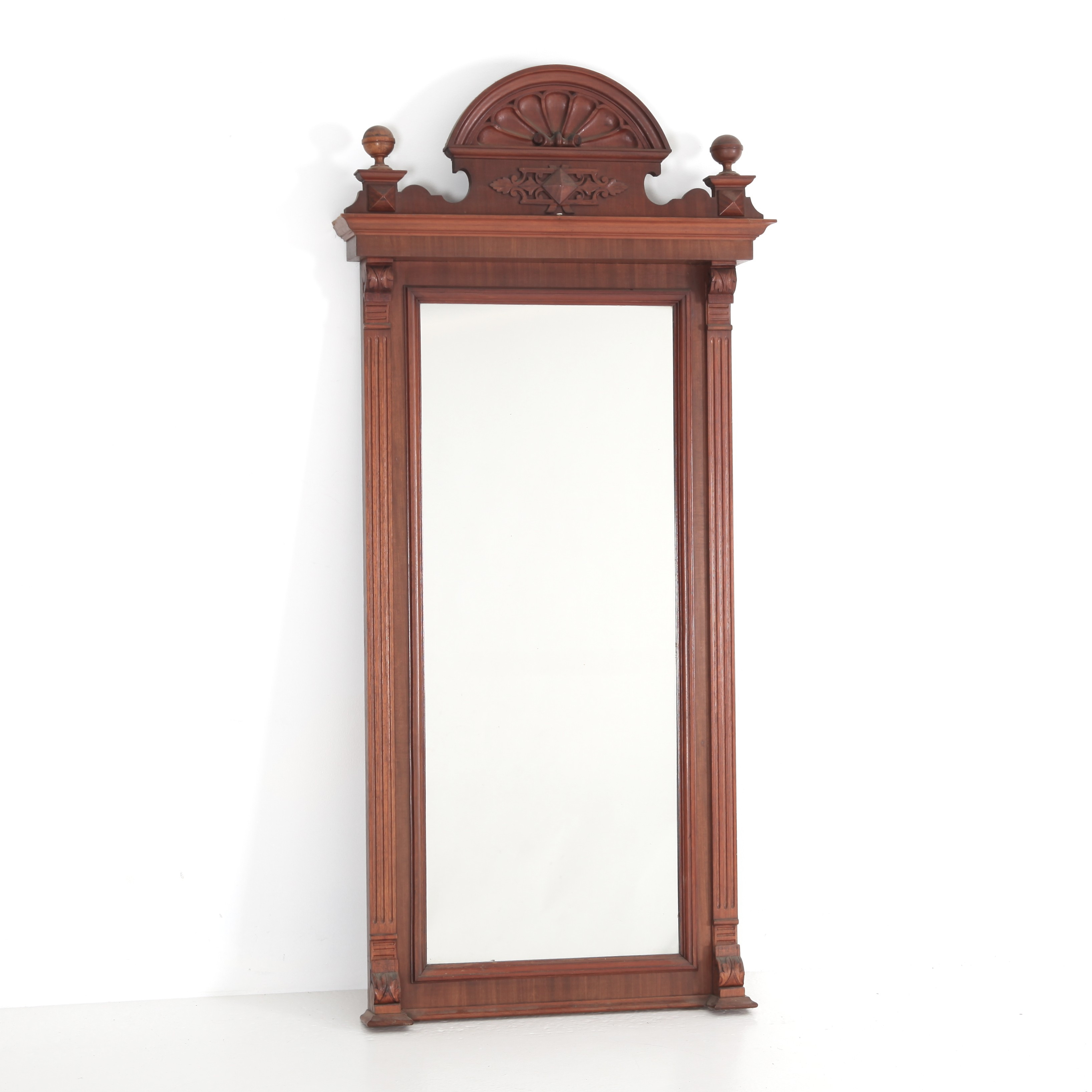 SPEGEL 170 cm hög, Sverige 1800-talets andra hälft.