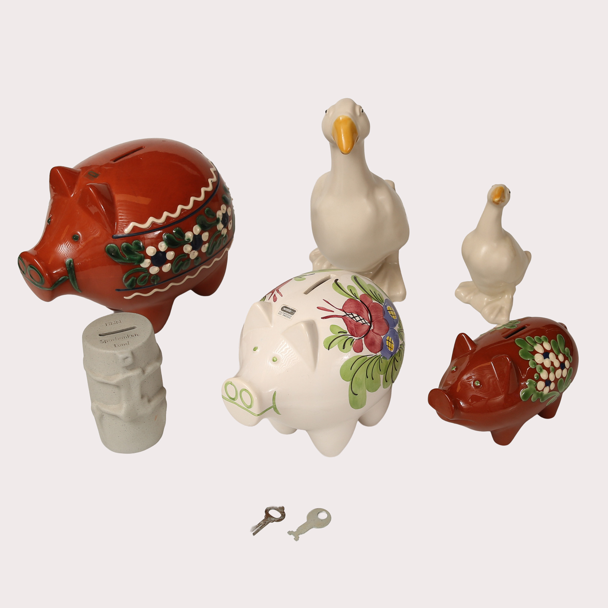 SPARGRISAR/SPARBÖSSOR, keramik/porslin, bla Guldkroken, Höganäs, mm, totalt 6 stycken.