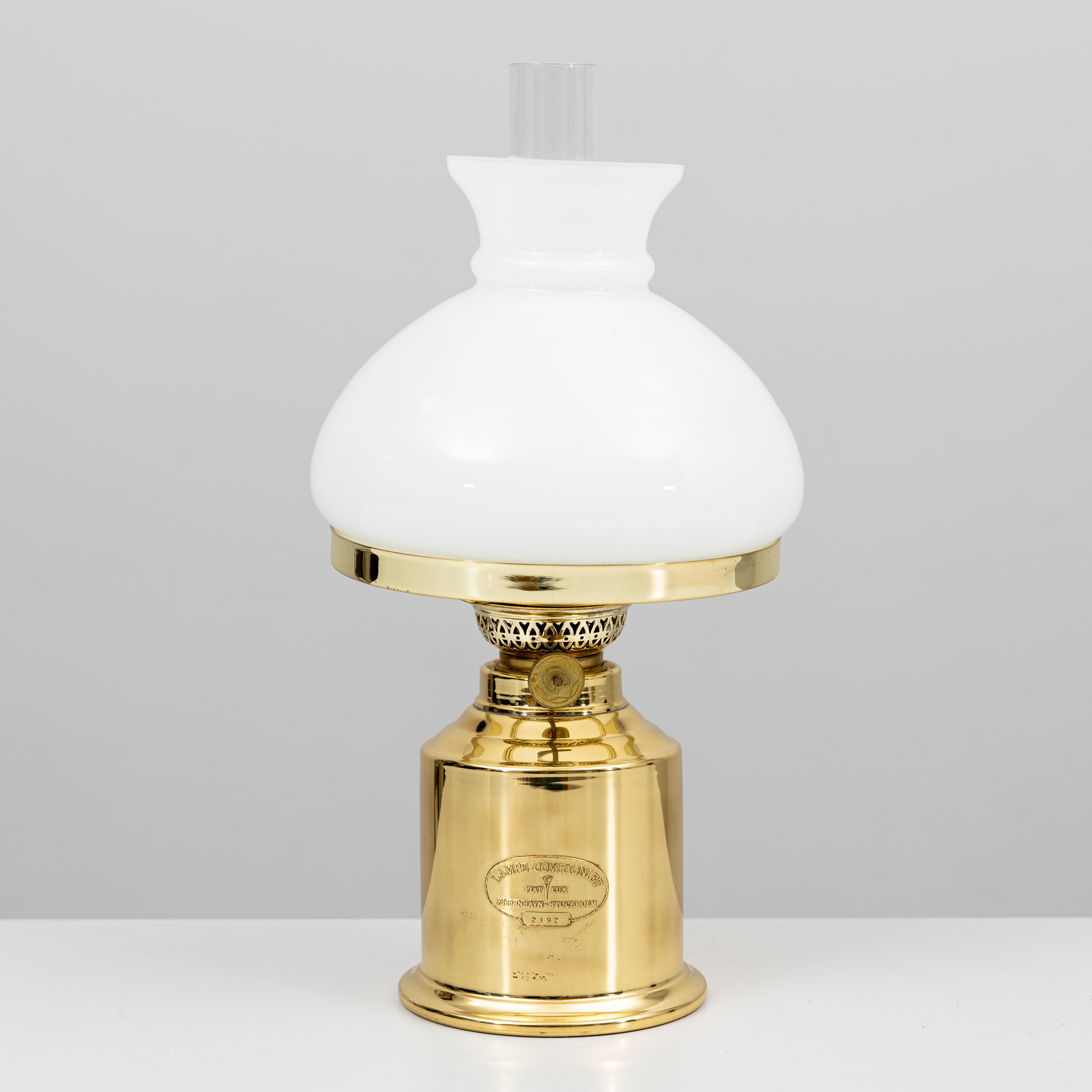 FOTOGENLAMPA, mässing och glas, Scantime Danmark.