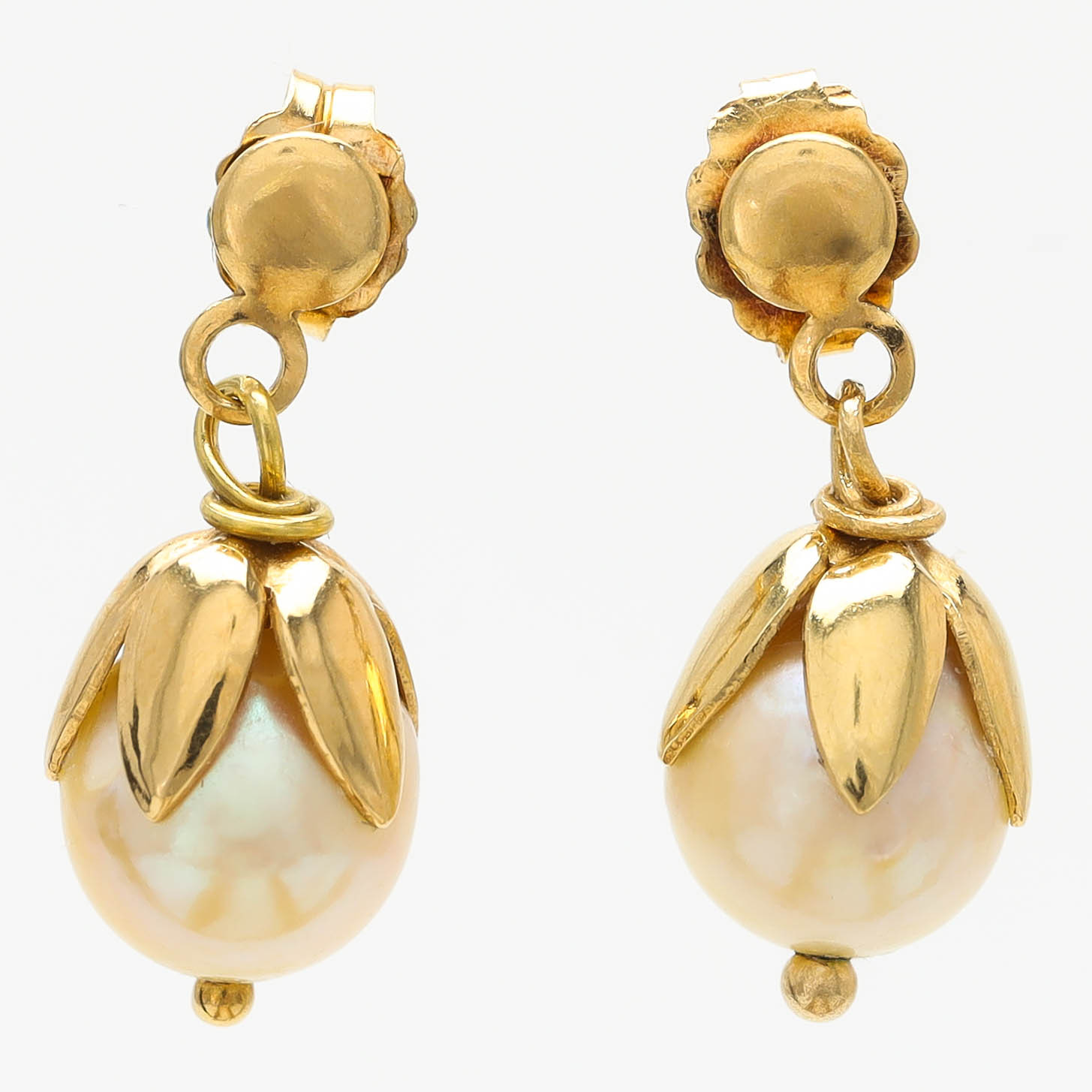 ÖRHÄNGEN, 18 k guld, odlade saltvattenspärlor 7mm.