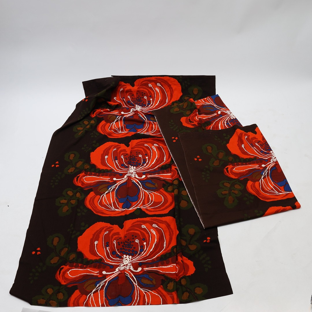 SAINI SALONEN. "Octandria" Gardiner ett par, 1970-tal.