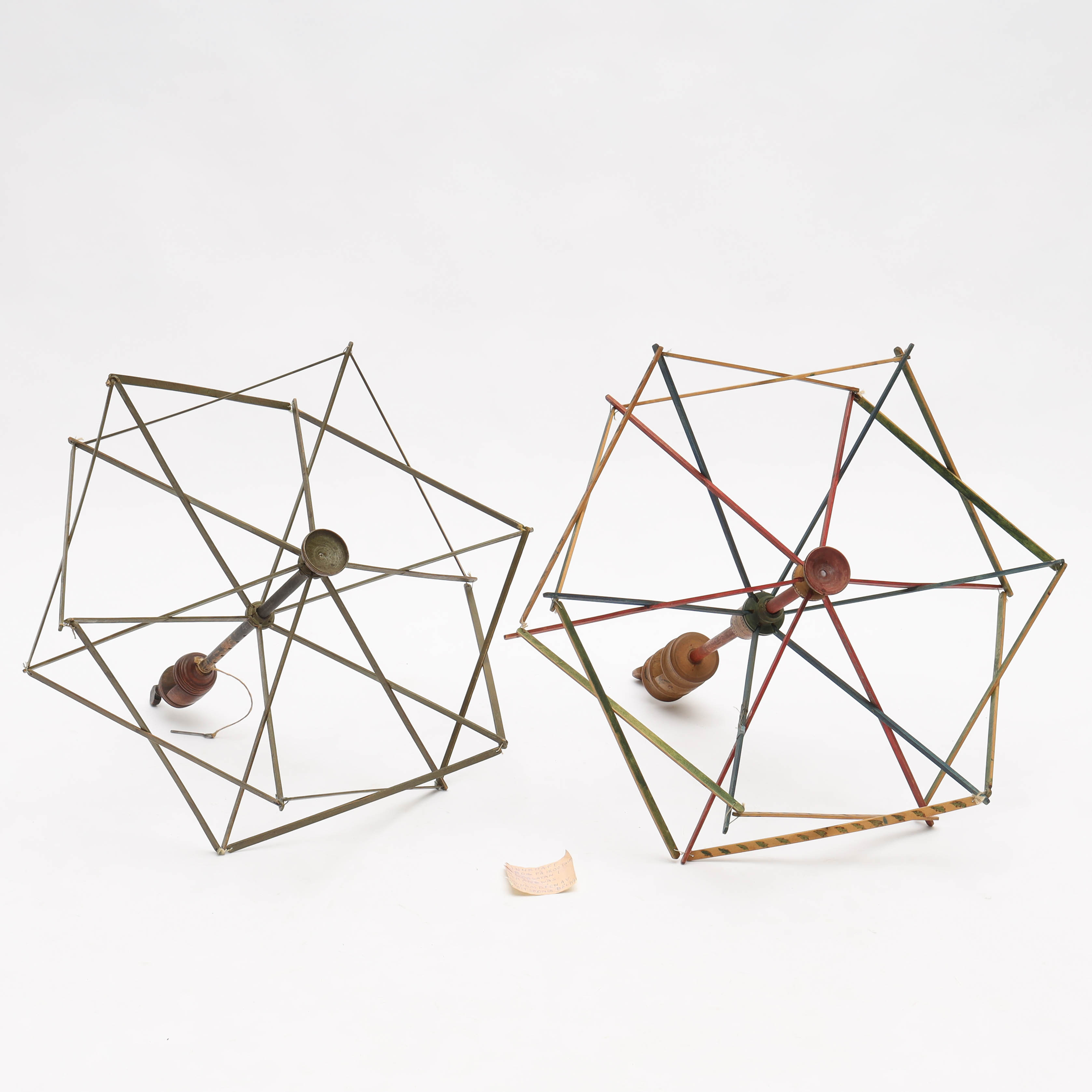 GARNVINDOR/NYSTVINDOR, 2 st, allmoge, med proveniens, 1800-tal.