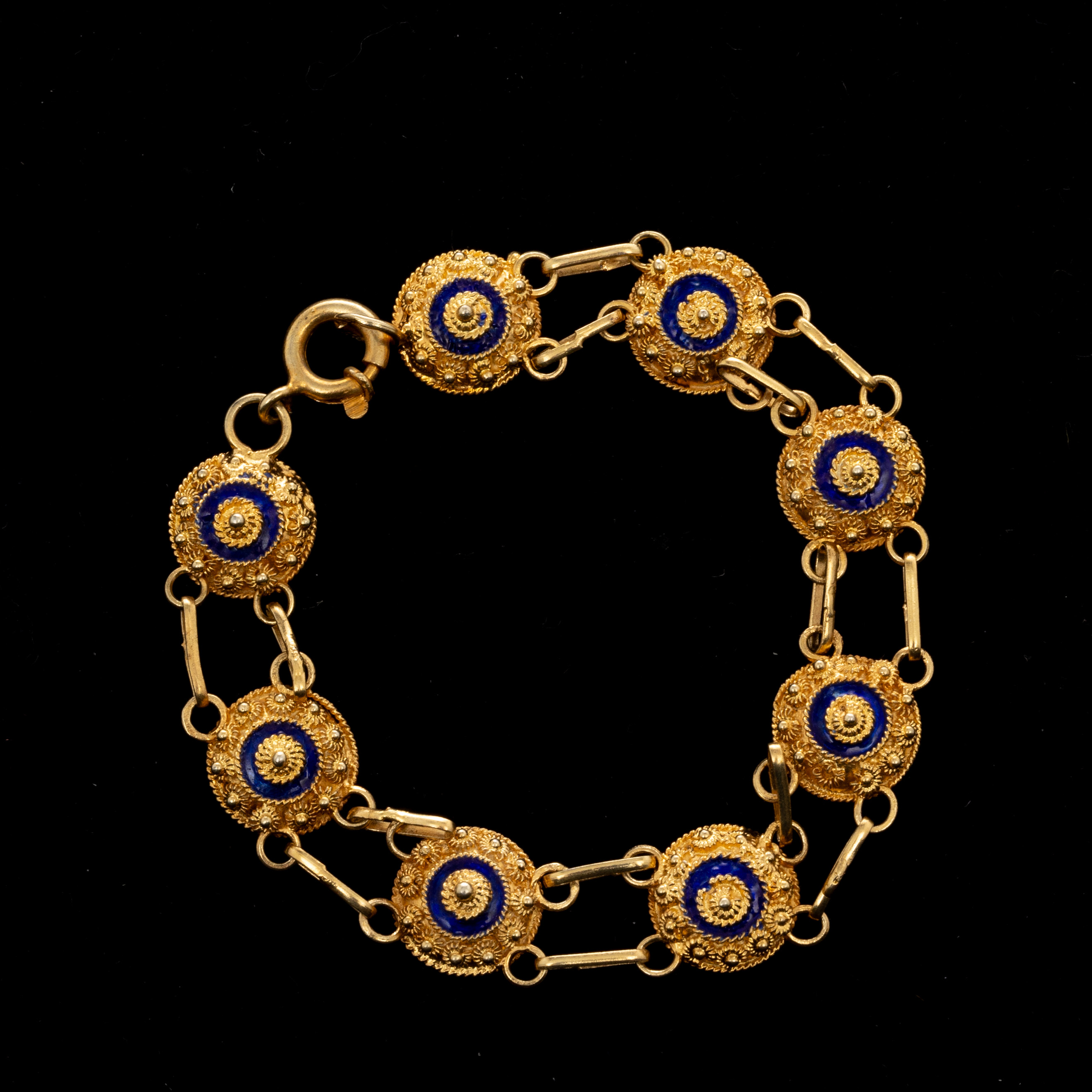 ARMBAND, Förgyllt silver, Emaljdekor.